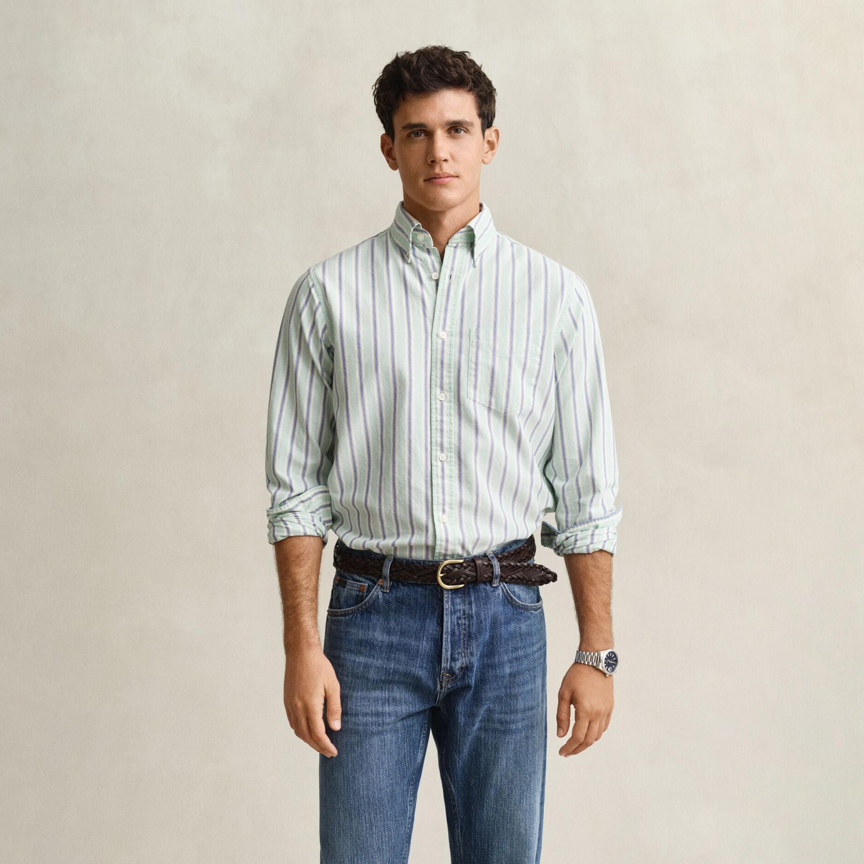 قميص رجالي مخطط بقصّة عادية وأزرار وأكمام طويلة من جانت-men-clothing-shirts-image-1
