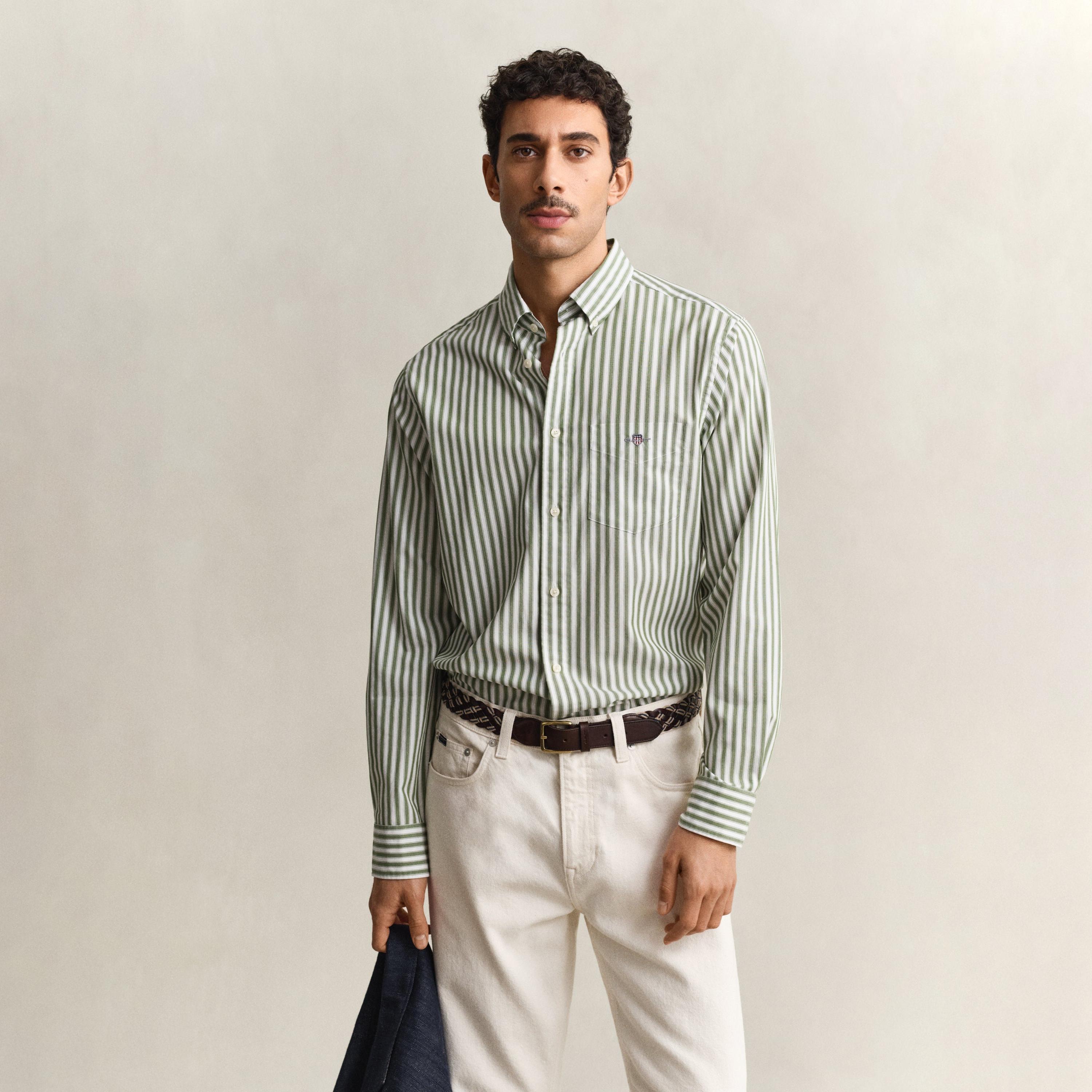 قميص رجالي مخطط بقصّة عادية وأزرار وأكمام طويلة من جانت-men-clothing-shirts-image-4