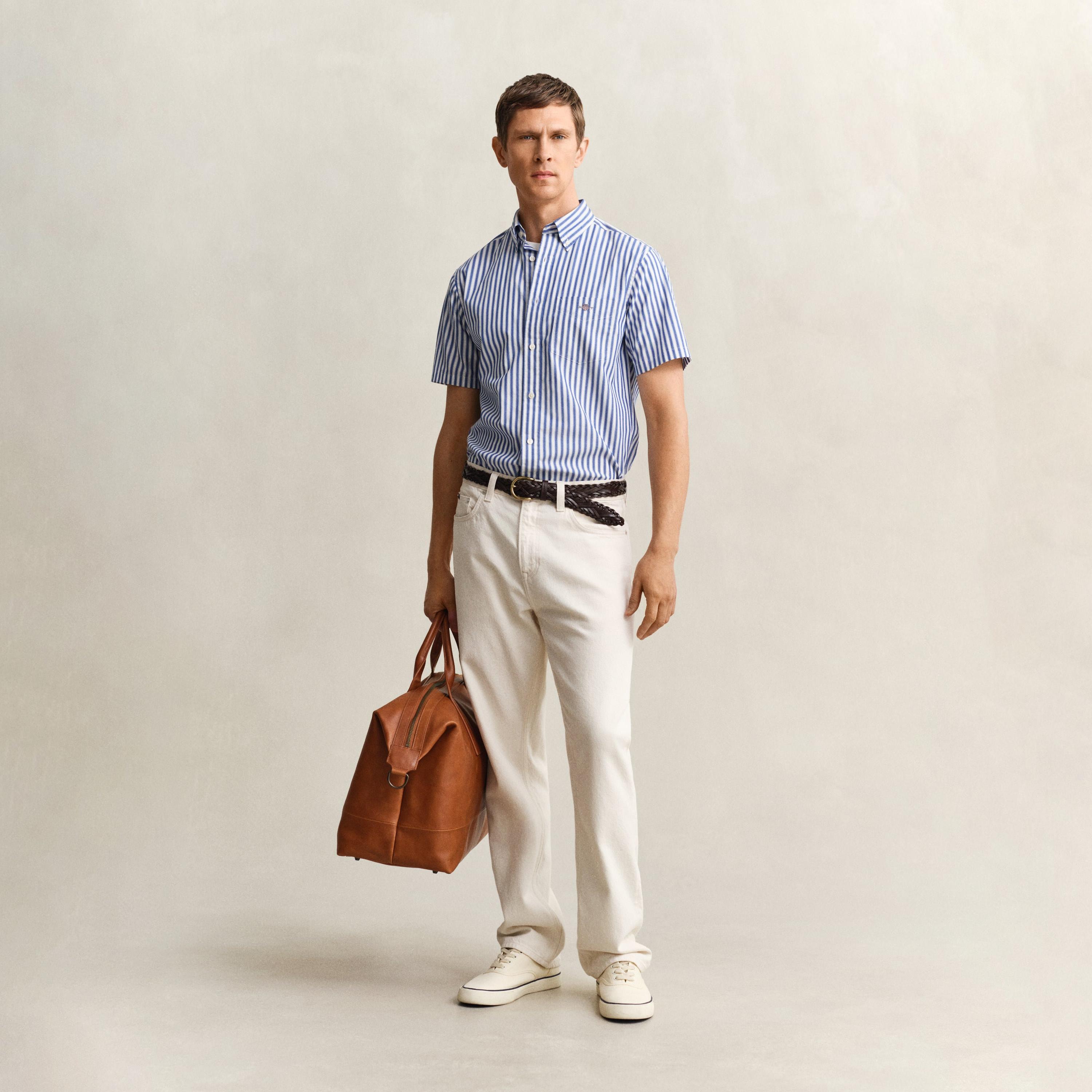 قميص رجالي بقصة عادية بياقة وأزرار سفلية مخططة وأكمام قصيرة من جانت.-men-clothing-shirts-image-9