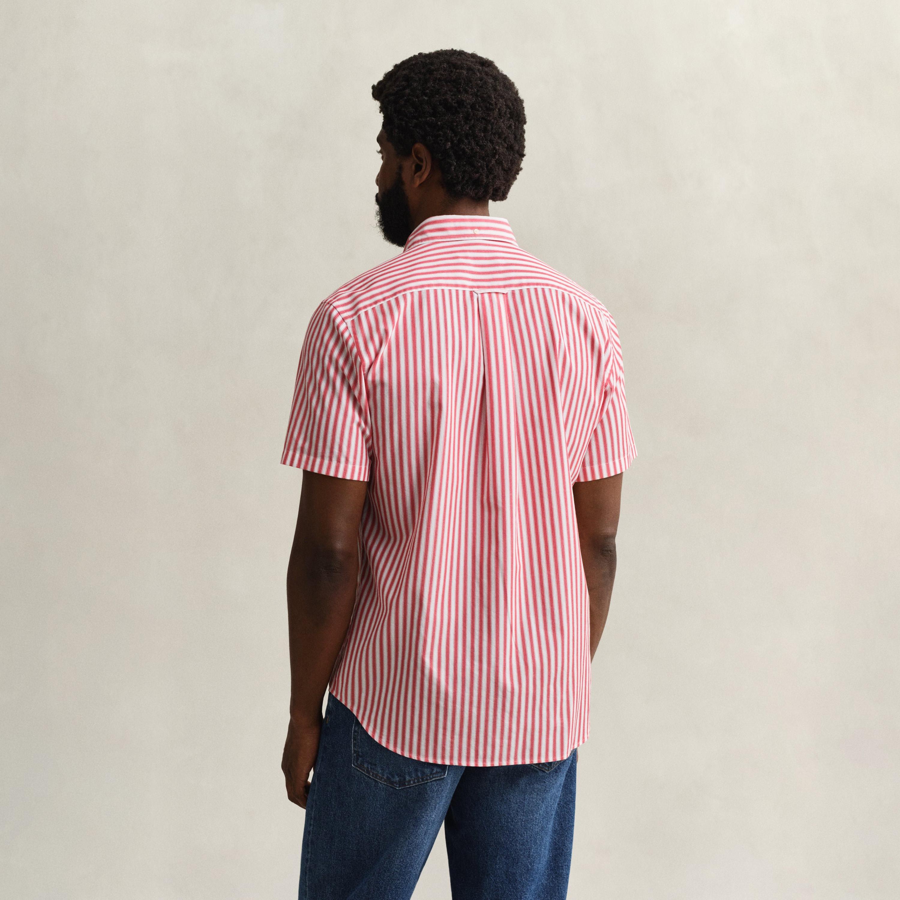 قميص رجالي بقصة عادية بياقة وأزرار سفلية مخططة وأكمام قصيرة من جانت.-men-clothing-shirts-image-22