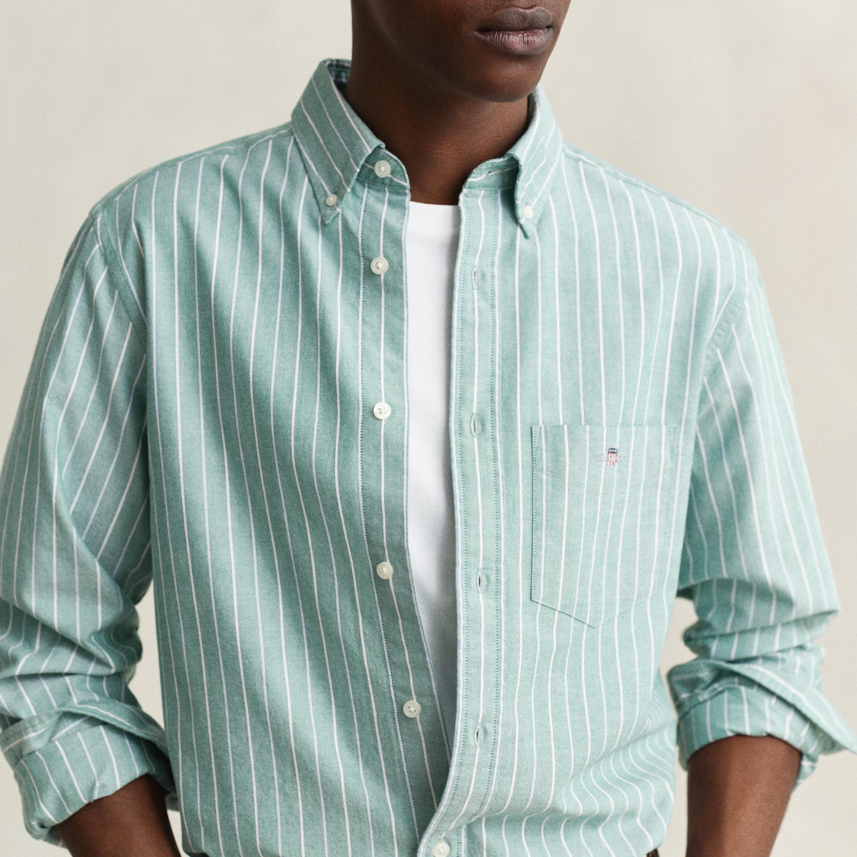قميص رجالي مخطط بقصّة عادية وأزرار وأكمام طويلة من جانت-men-clothing-shirts-image-8
