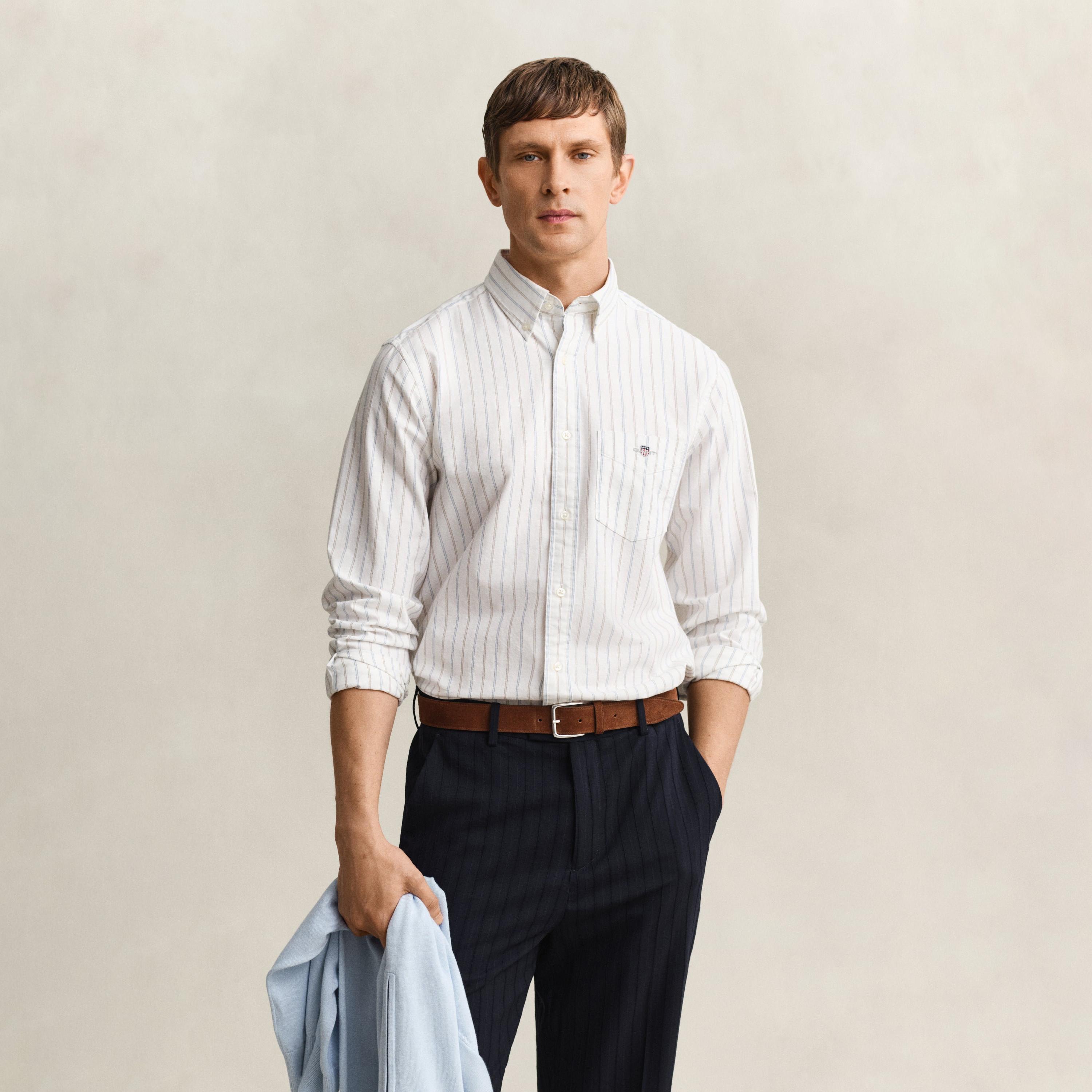 قميص رجالي مخطط بقصّة عادية وأزرار وأكمام طويلة من جانت-men-clothing-shirts-image-4