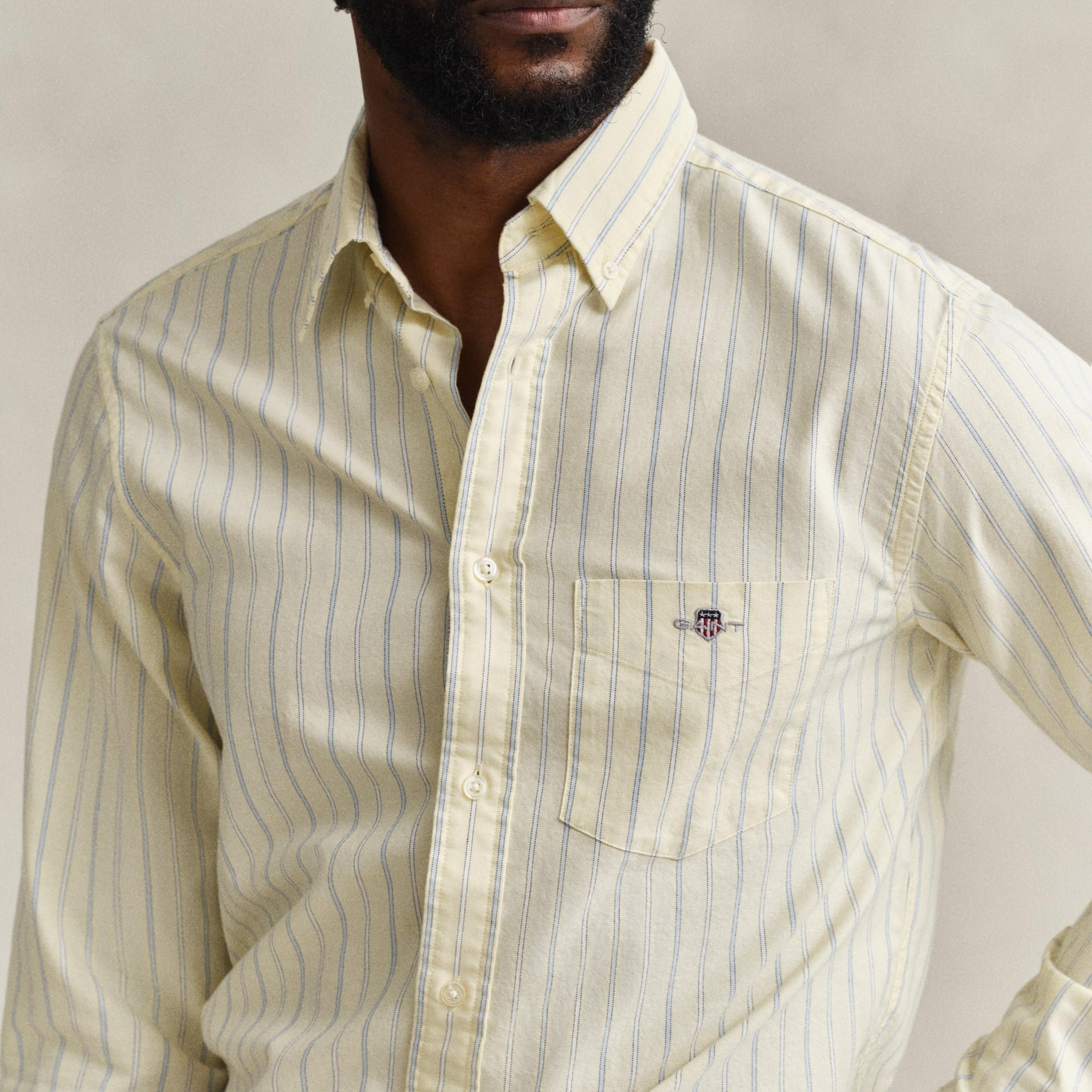 قميص رجالي مخطط بقصّة عادية وأزرار وأكمام طويلة من جانت-men-clothing-shirts-image-20