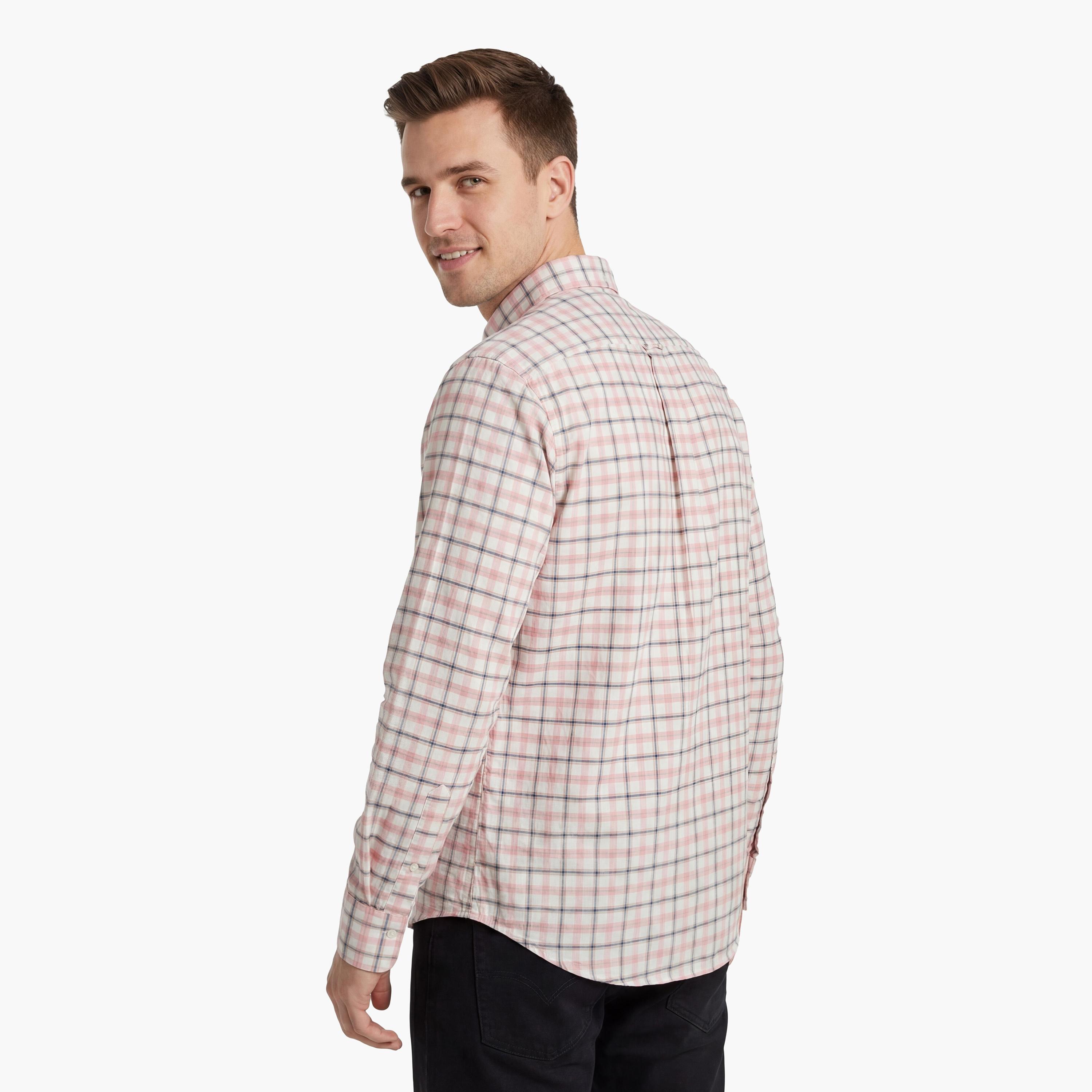 قميص رجالي بقصّة عادية وأكمام طويلة وياقة بأزرار من جانت-men-clothing-shirts-image-16