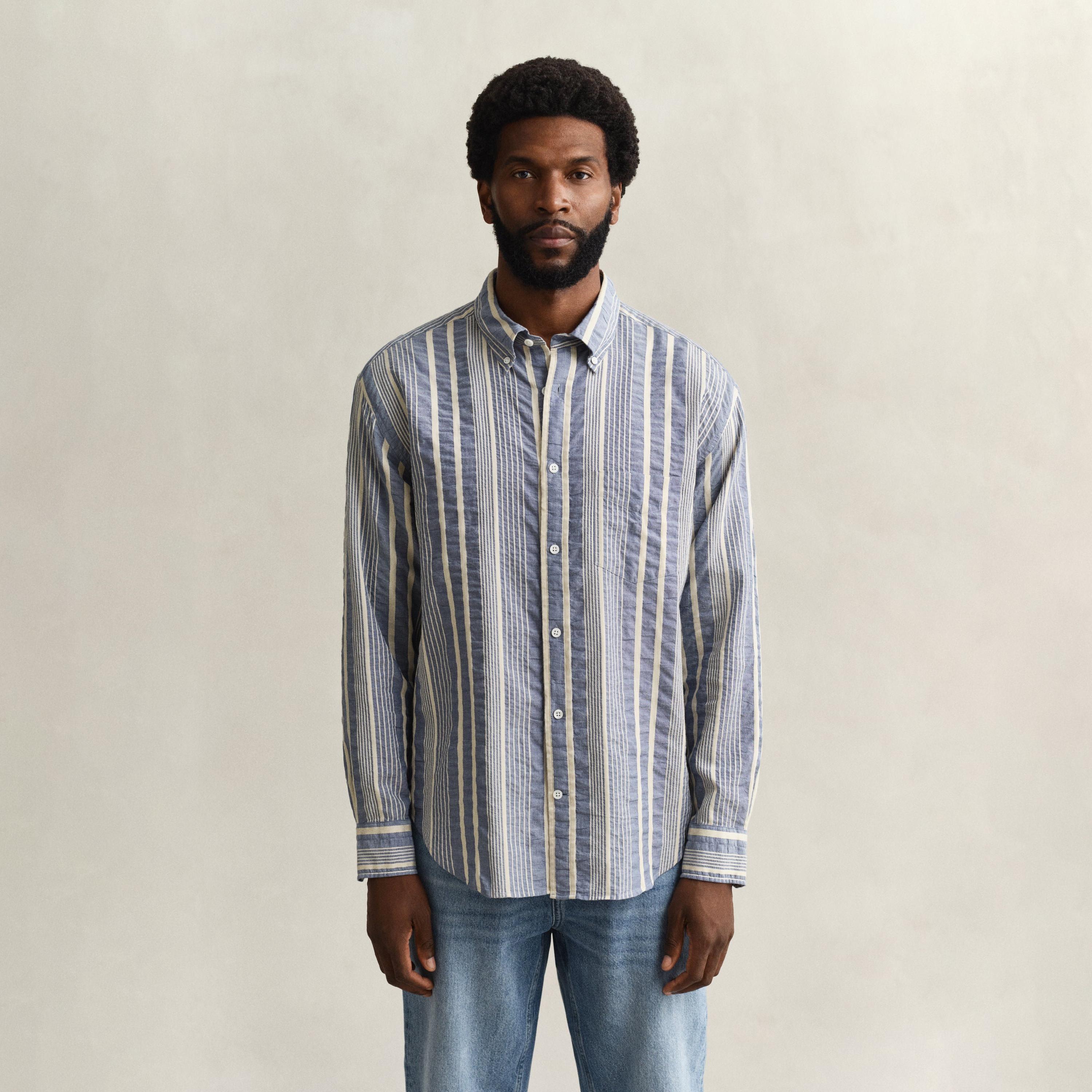قميص رجالي بتصميم مخطط مريح وياقة بأزرار وأكمام طويلة من جانت-men-clothing-shirts-image-1