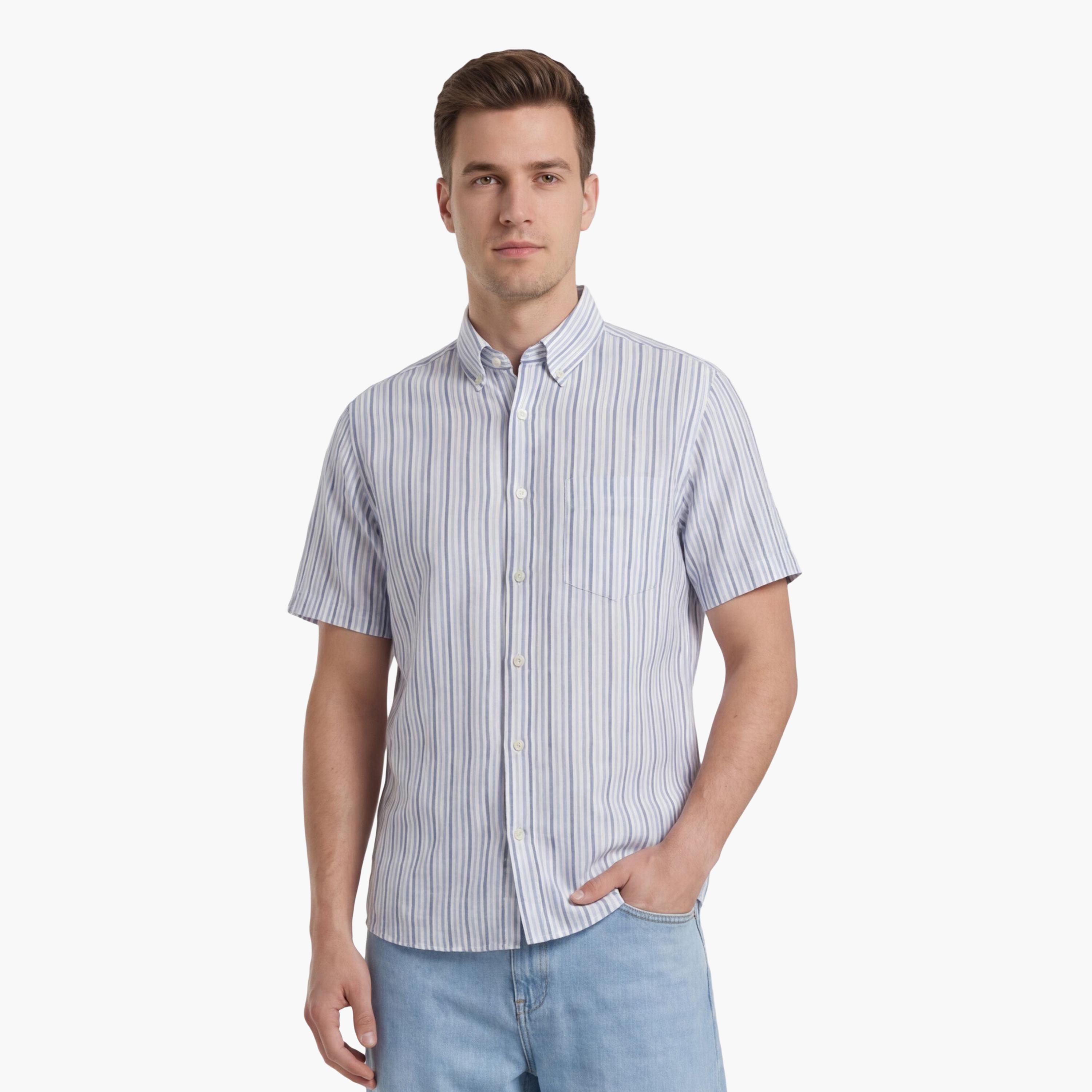 قميص كتان رجالي بأكمام قصيرة وقصة "ريجيولار فيت" مخطط وياقة "بوتن داون" من جانت-men-clothing-shirts-image-7