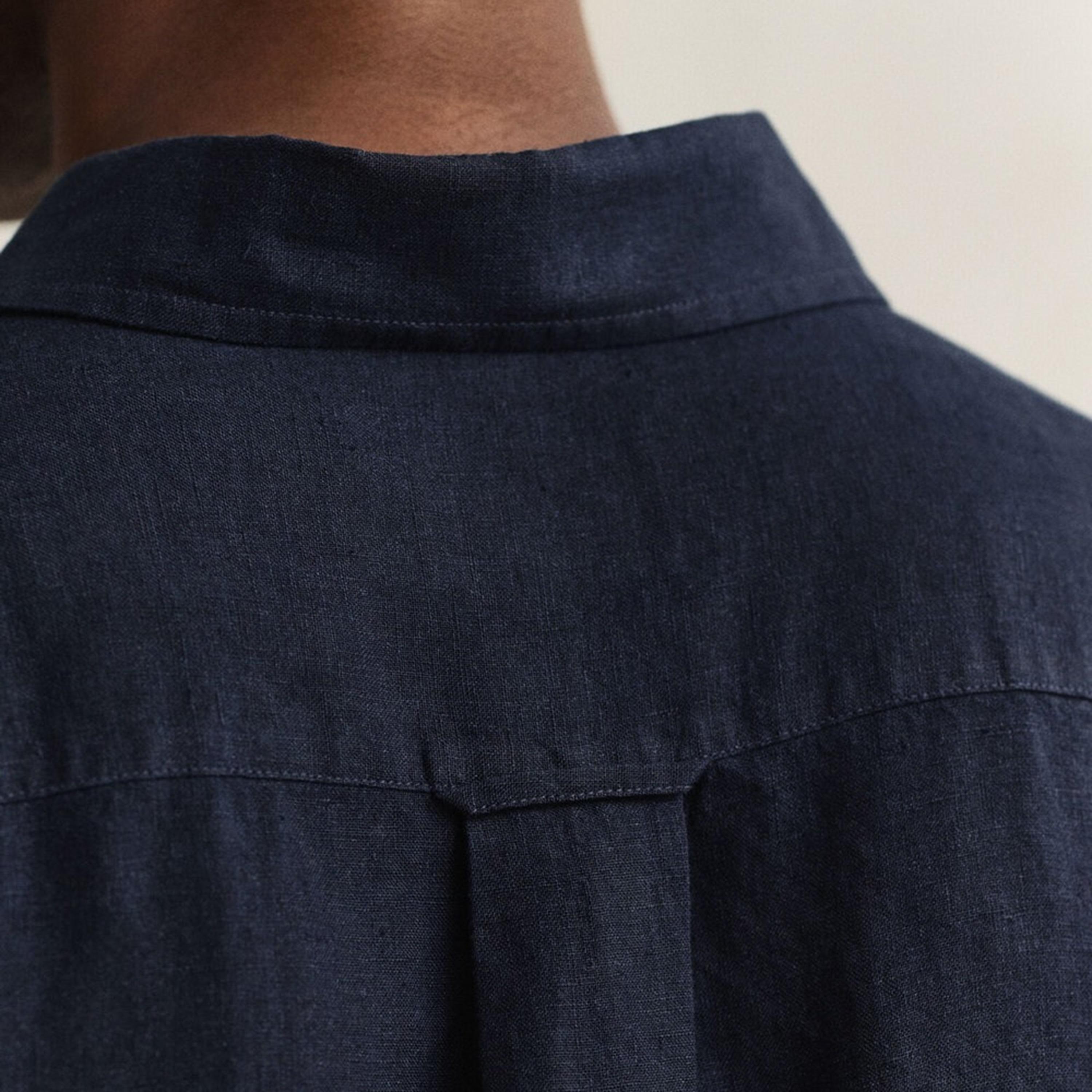 Gant Regular Fit Plain Collared Short Sleeves Men's Linen Shirt-men-clothing-shirts-image-5