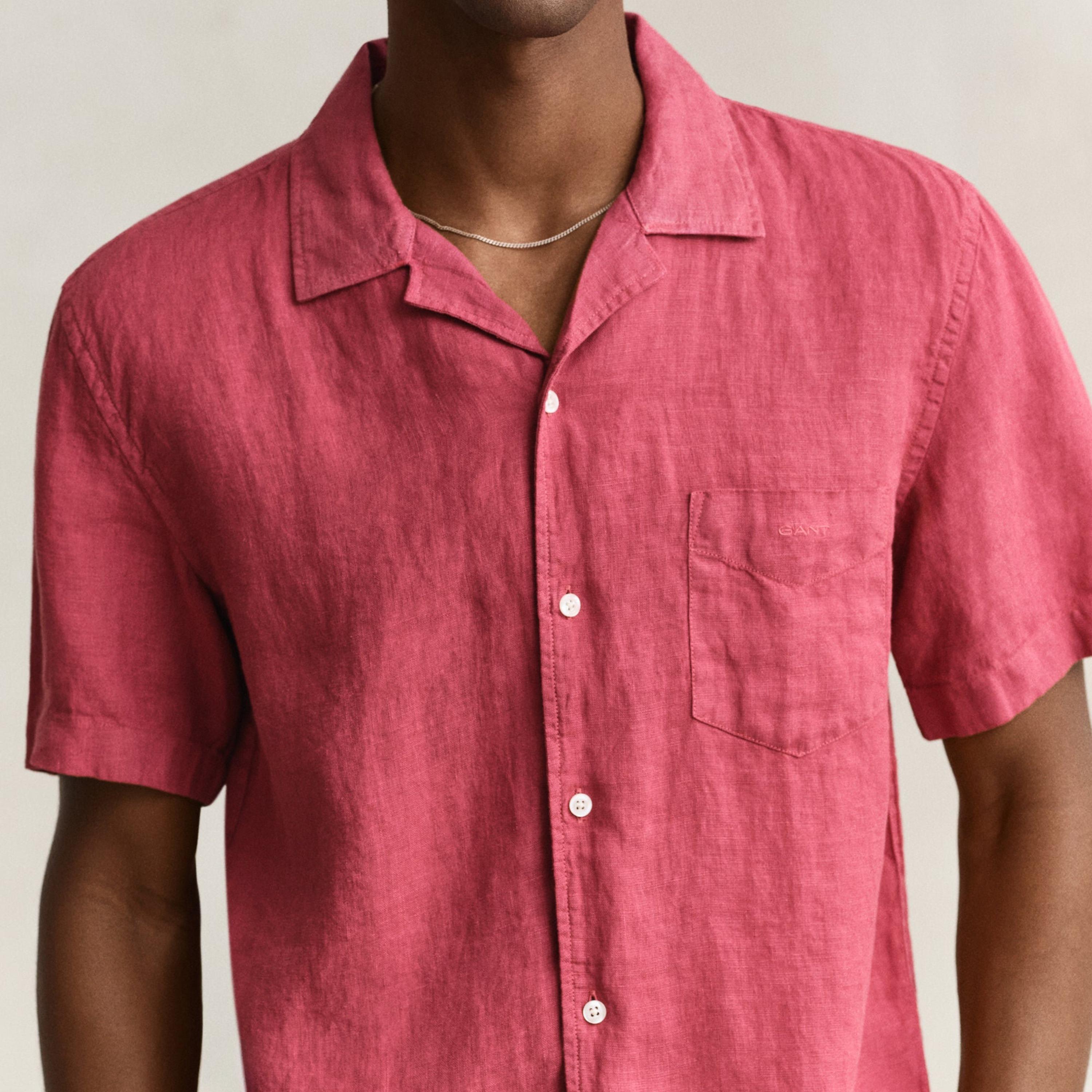 قميص كتان رجالي بأكمام قصيرة وقصة "ريجيولار فيت" سادة وياقة "ريزورت" من جانت-men-clothing-shirts-image-20