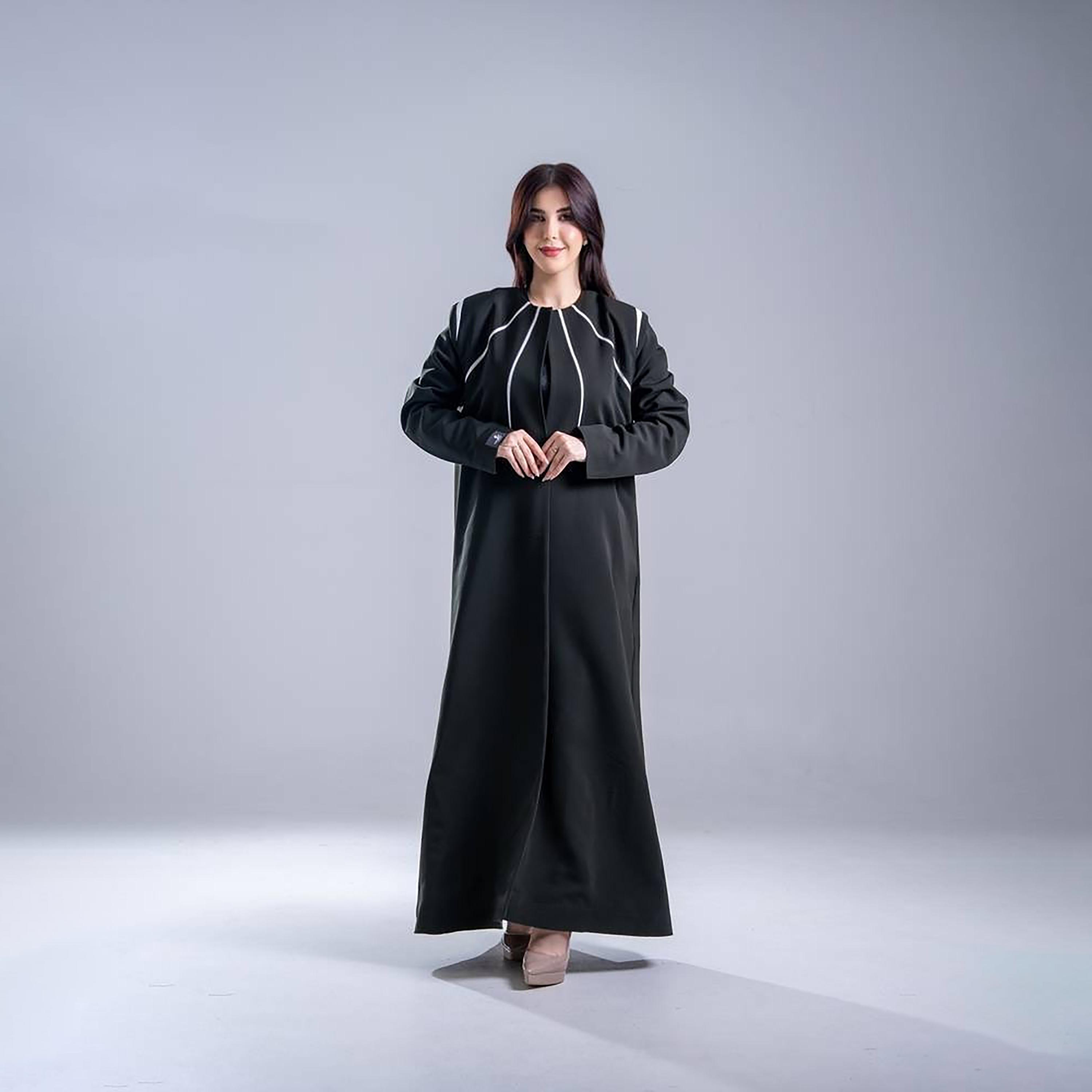 عباية كريب نسائية بقصة نصف كلوش مع تفاصيل تحديد متباينة من إليجانت حجاب-women-arabicclothing-abayas-image-1