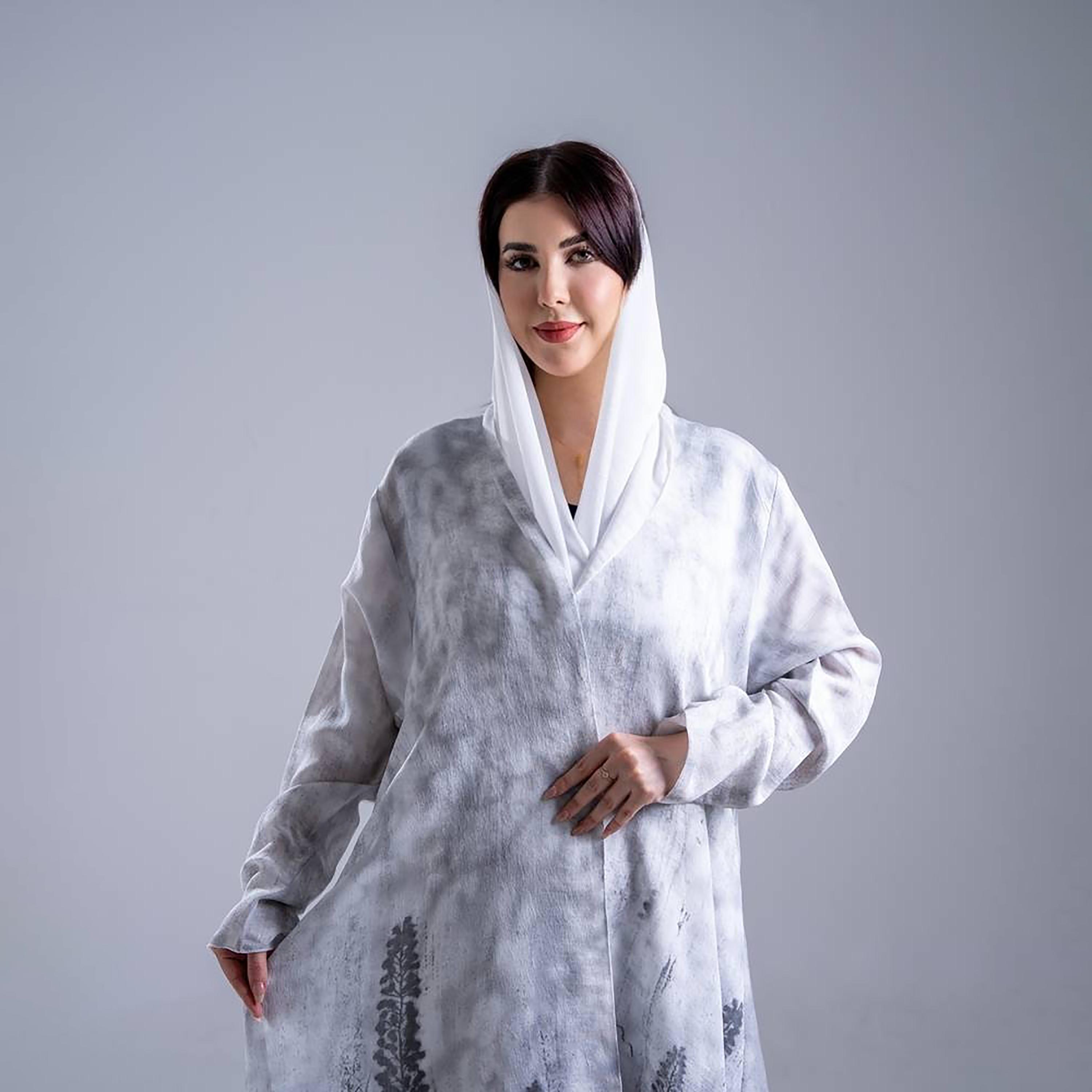 عباية كريب نسائية بقصة نصف كلوش واسعة بطبعة تجريدية مع حجاب من إليجانت حجاب-women-arabicclothing-abayas-image-2