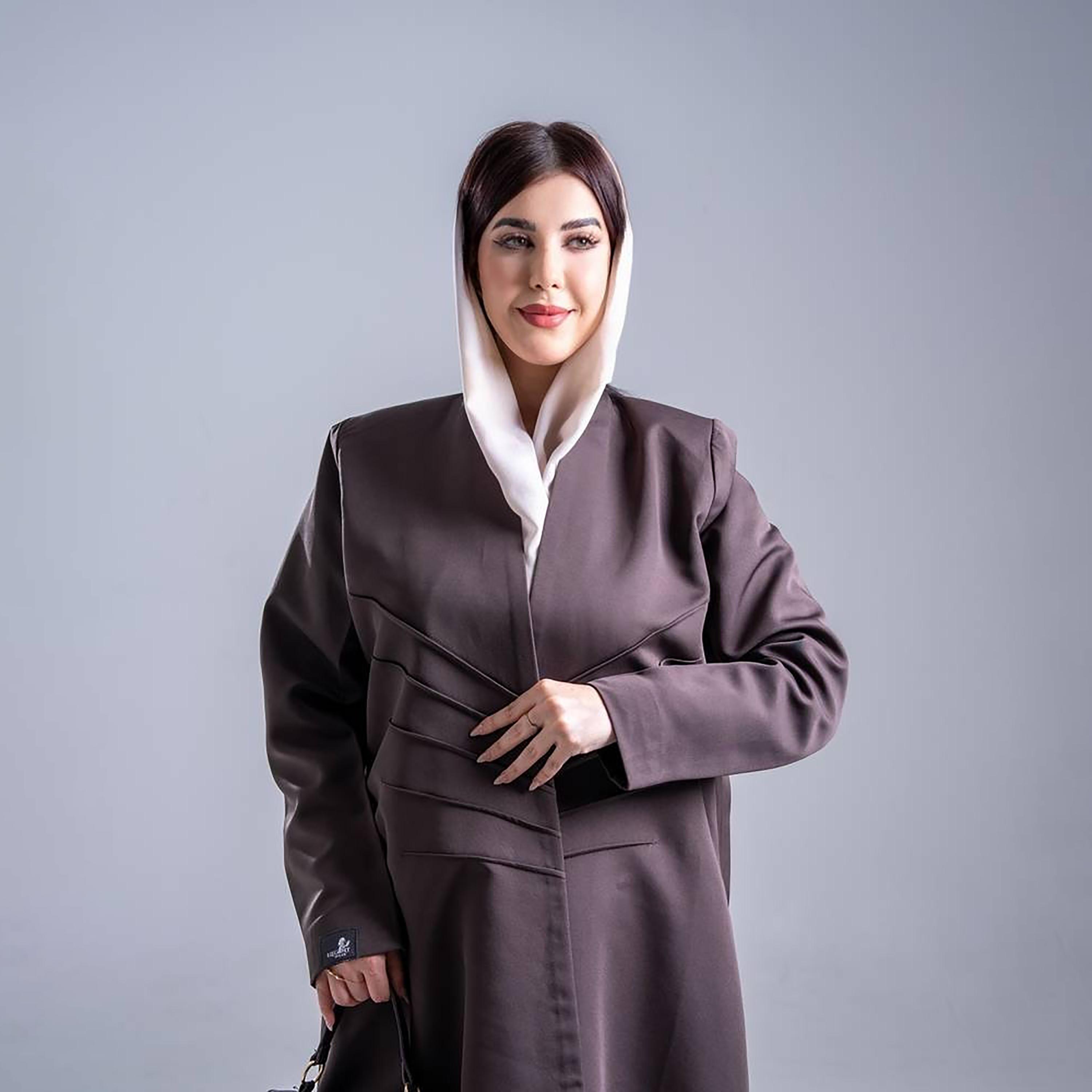 Elegant Hijab Seam Detailed Crepe Women's Half Cloche Abaya with Hijab-women-arabicclothing-abayas-image-2