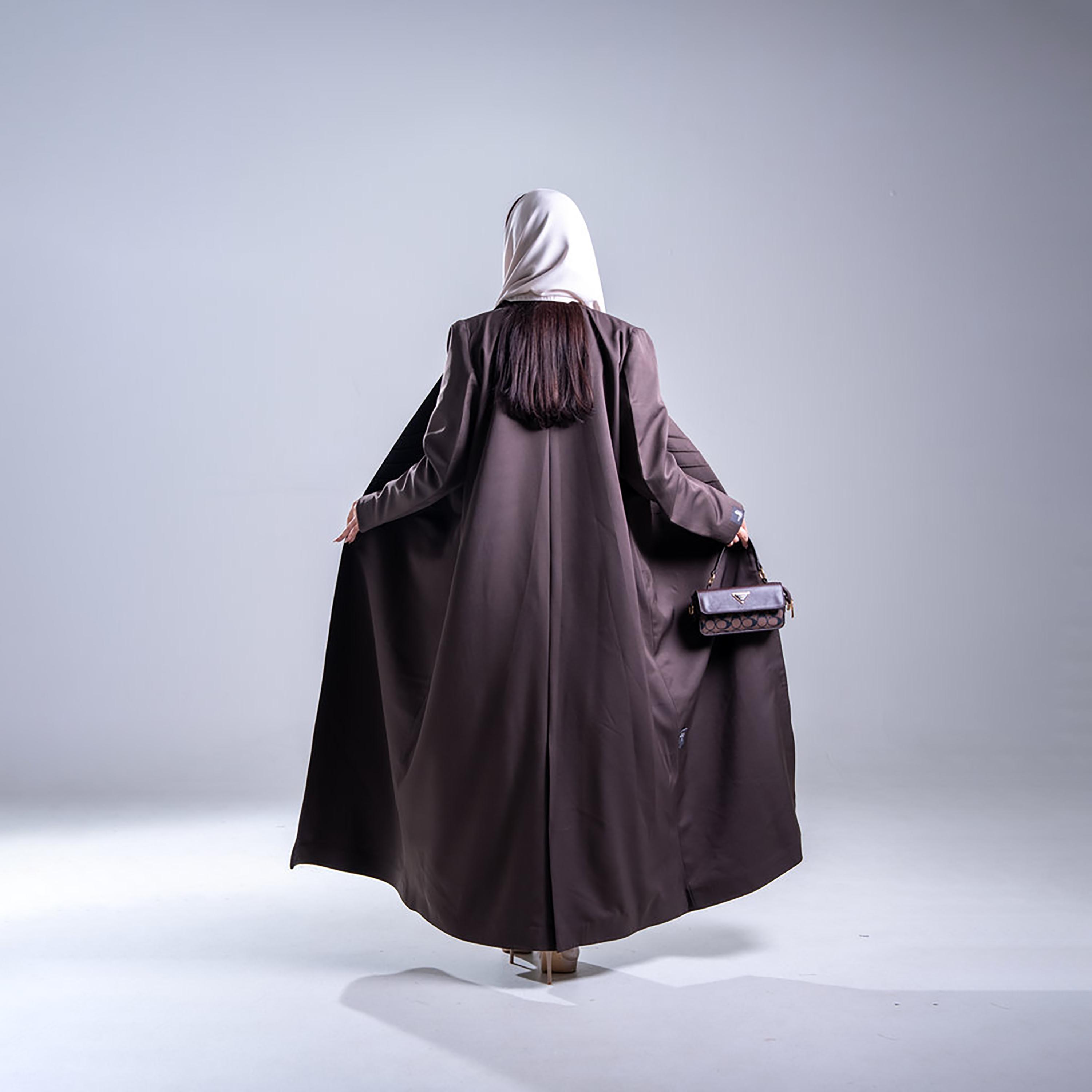 Elegant Hijab Seam Detailed Crepe Women's Half Cloche Abaya with Hijab-women-arabicclothing-abayas-image-5