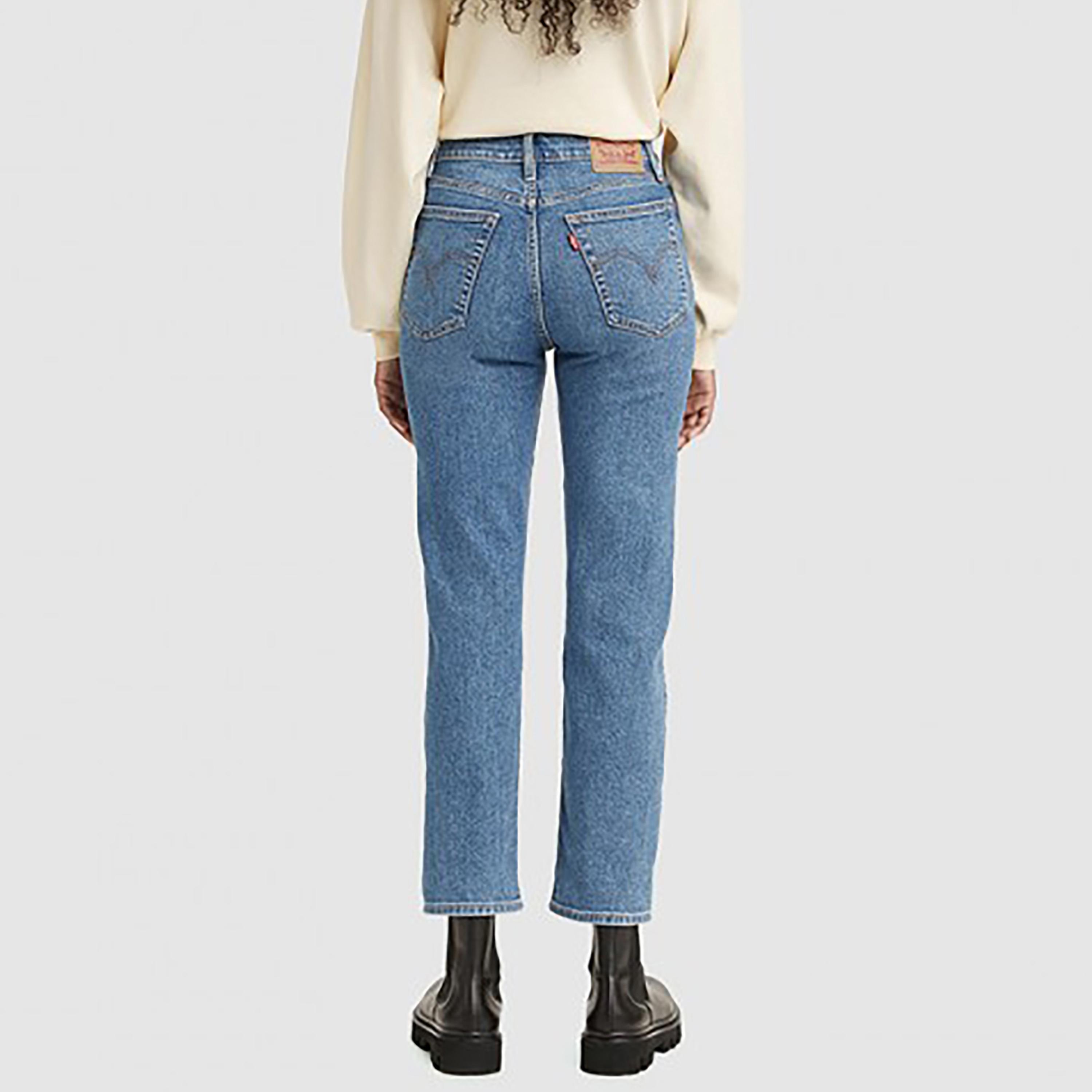 بنطال جينز من ليفايز بلون ازرق ذو سلیم فت وجيب متوسط الارتفاع-women-clothing-bottoms-jeans-image-3