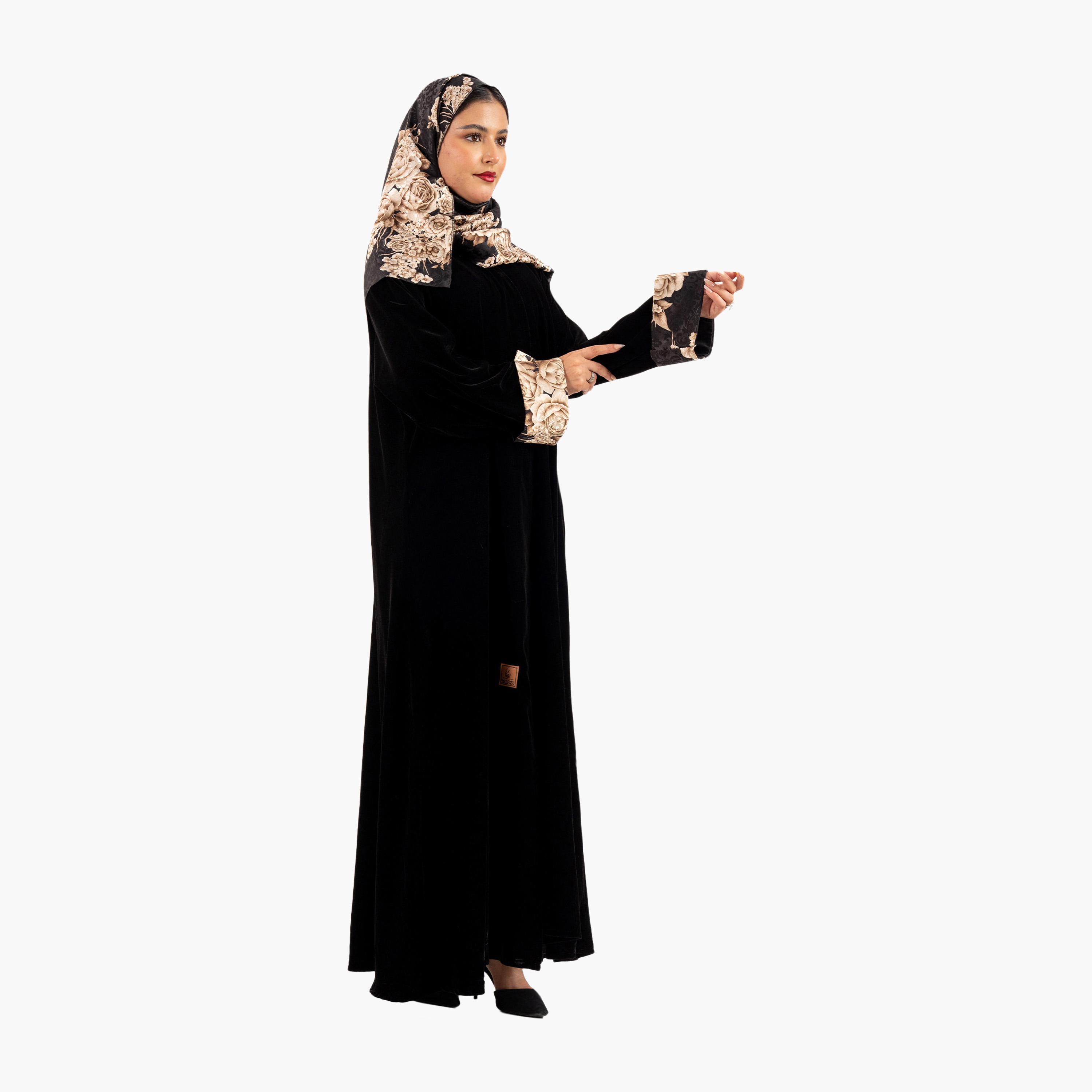 عباية نسائية سوداء مزينة بنقشة زهور وأكمام طويلة مع حجاب من زاهية-women-arabicclothing-abayas-image-4