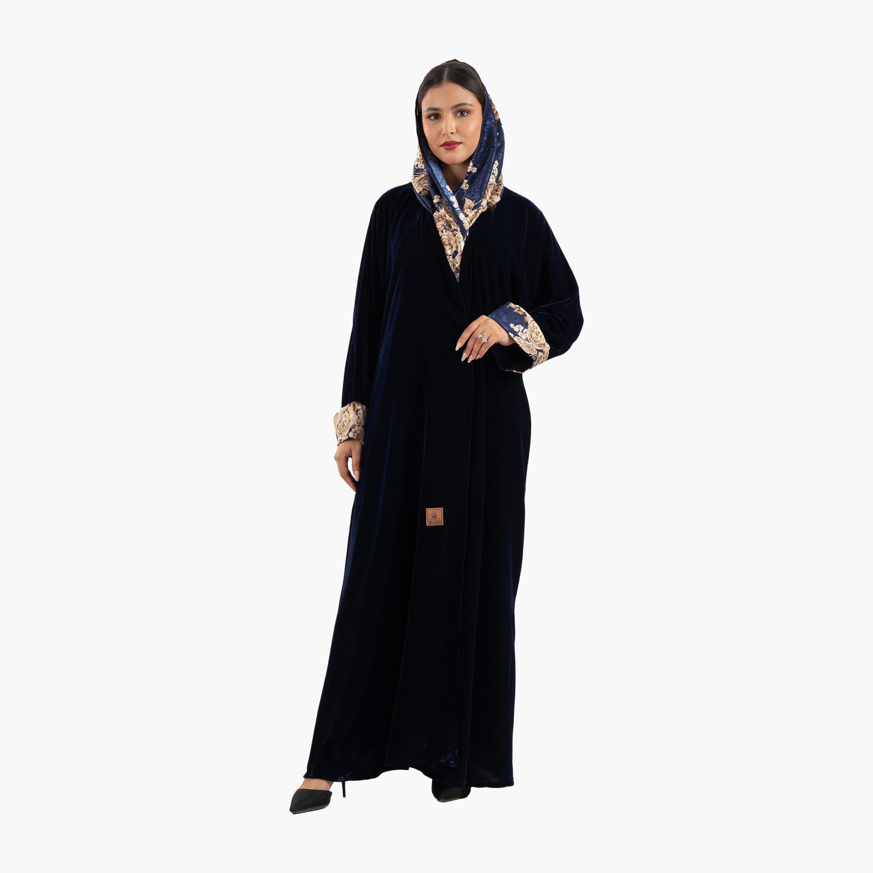 عباية نسائية سوداء مزينة بنقشة زهور وأكمام طويلة مع حجاب من زاهية-women-arabicclothing-abayas-image-2