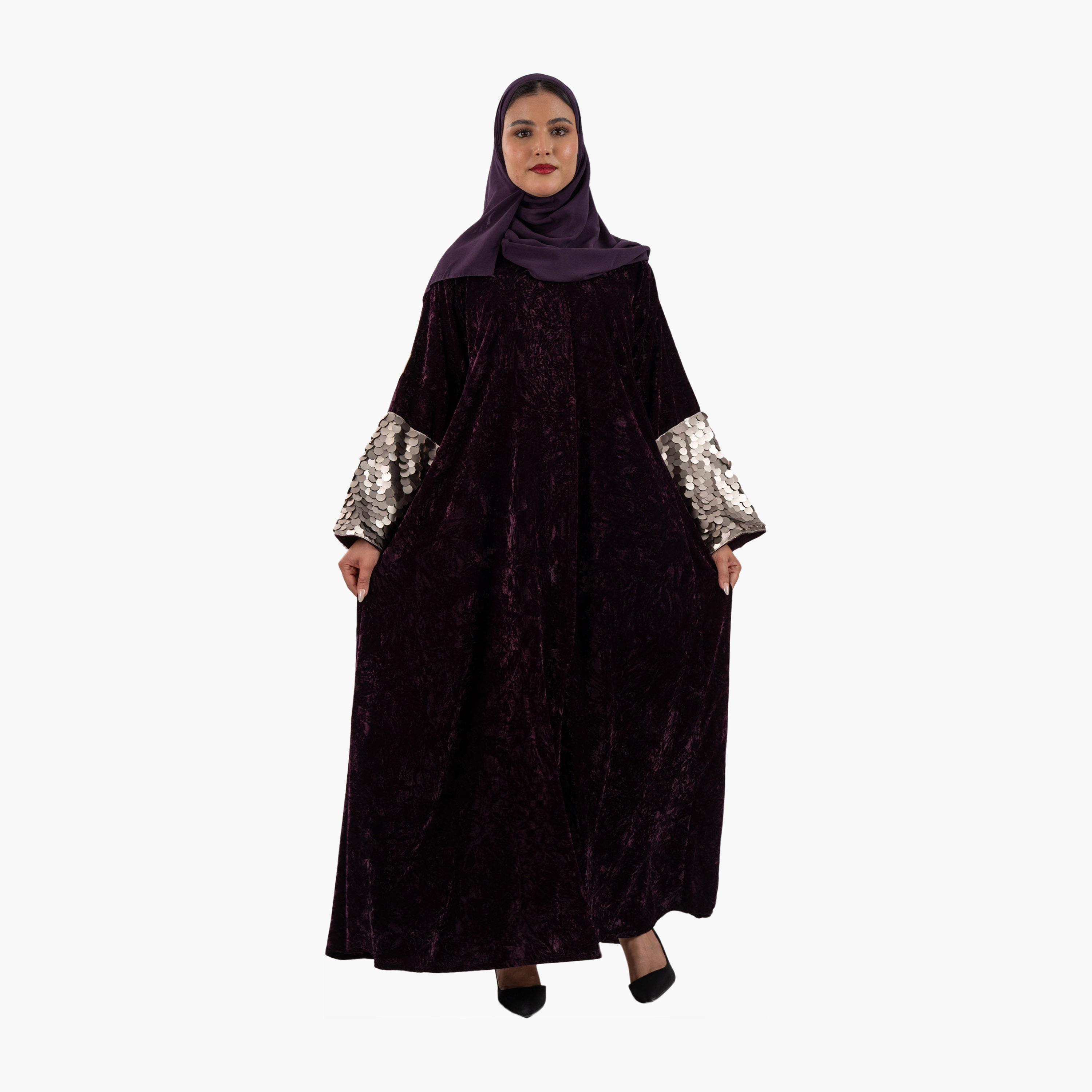 عباية سهرة نسائية باللون الأرجواني بأكمام واسعة ومزينة بالترتر مع الحجاب من زاهية-women-arabicclothing-abayas-image-1