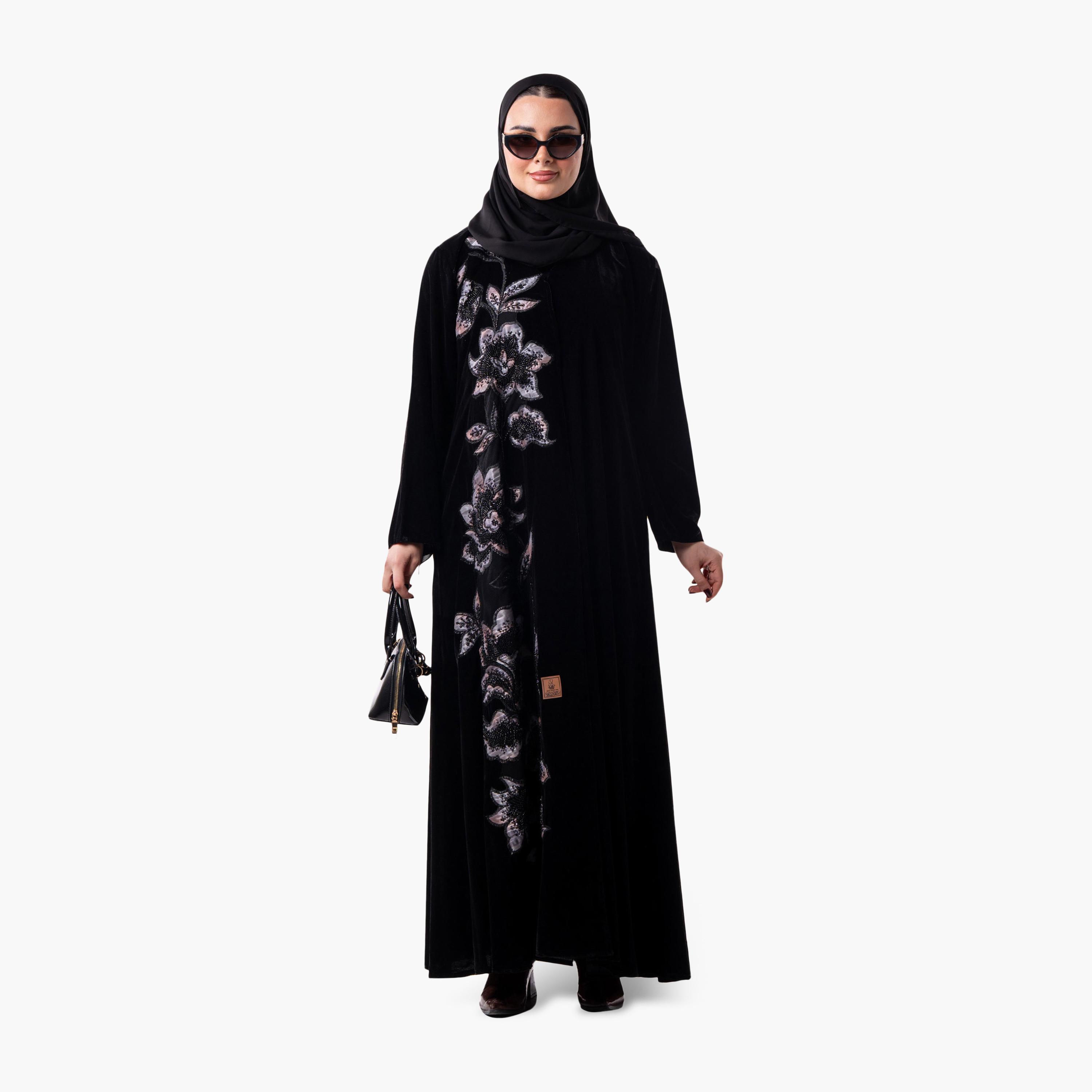 عباية سهرة نسائية بنقشة زهور ومزينة بالخرز مع حجاب من زاهية - أسود-women-arabicclothing-abayas-image-2