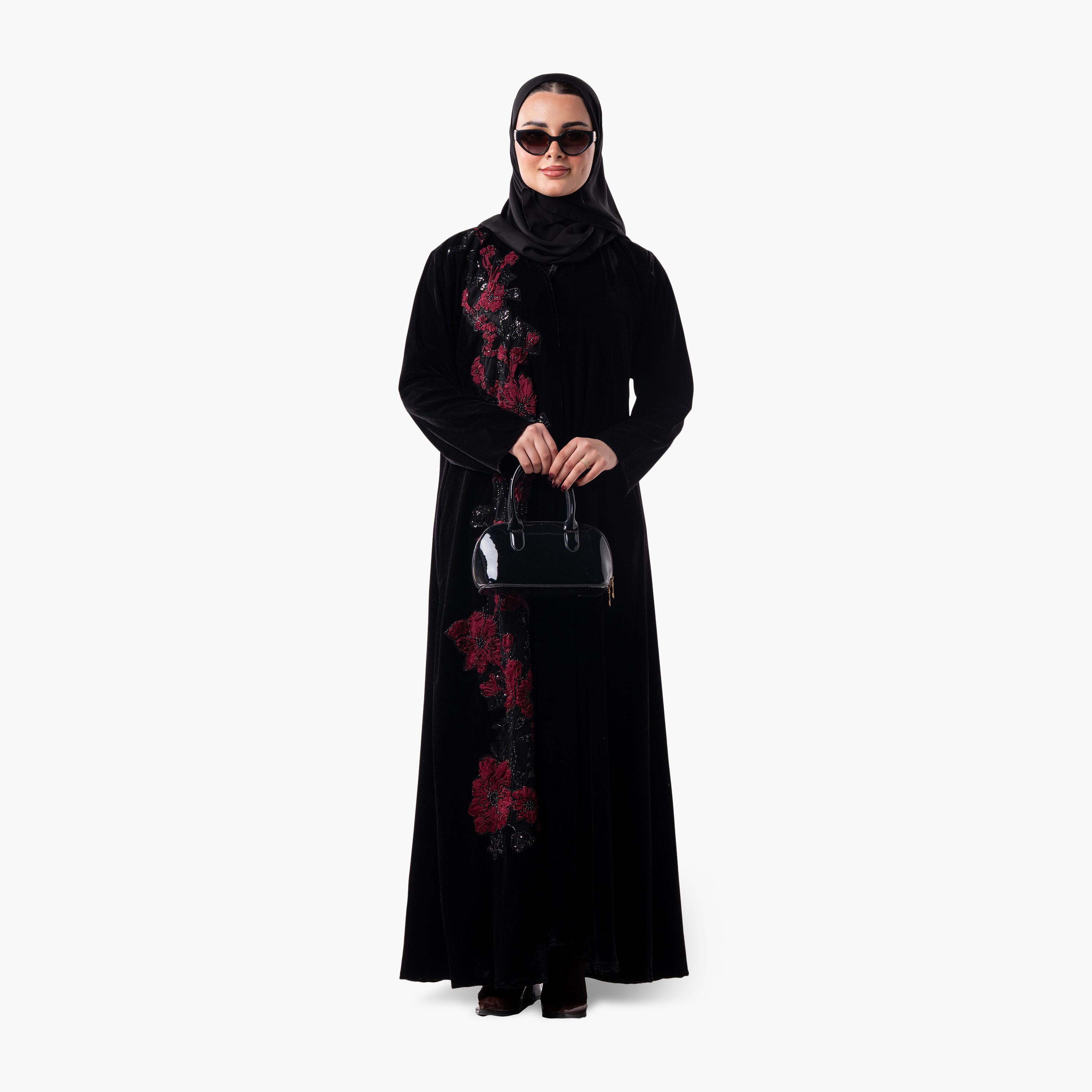 عباية سهرة نسائية مخملية بقصة واسعة مع زينة زهور بارزة (أبليك) مع حجاب من زاهية - أسود-women-arabicclothing-abayas-image-1