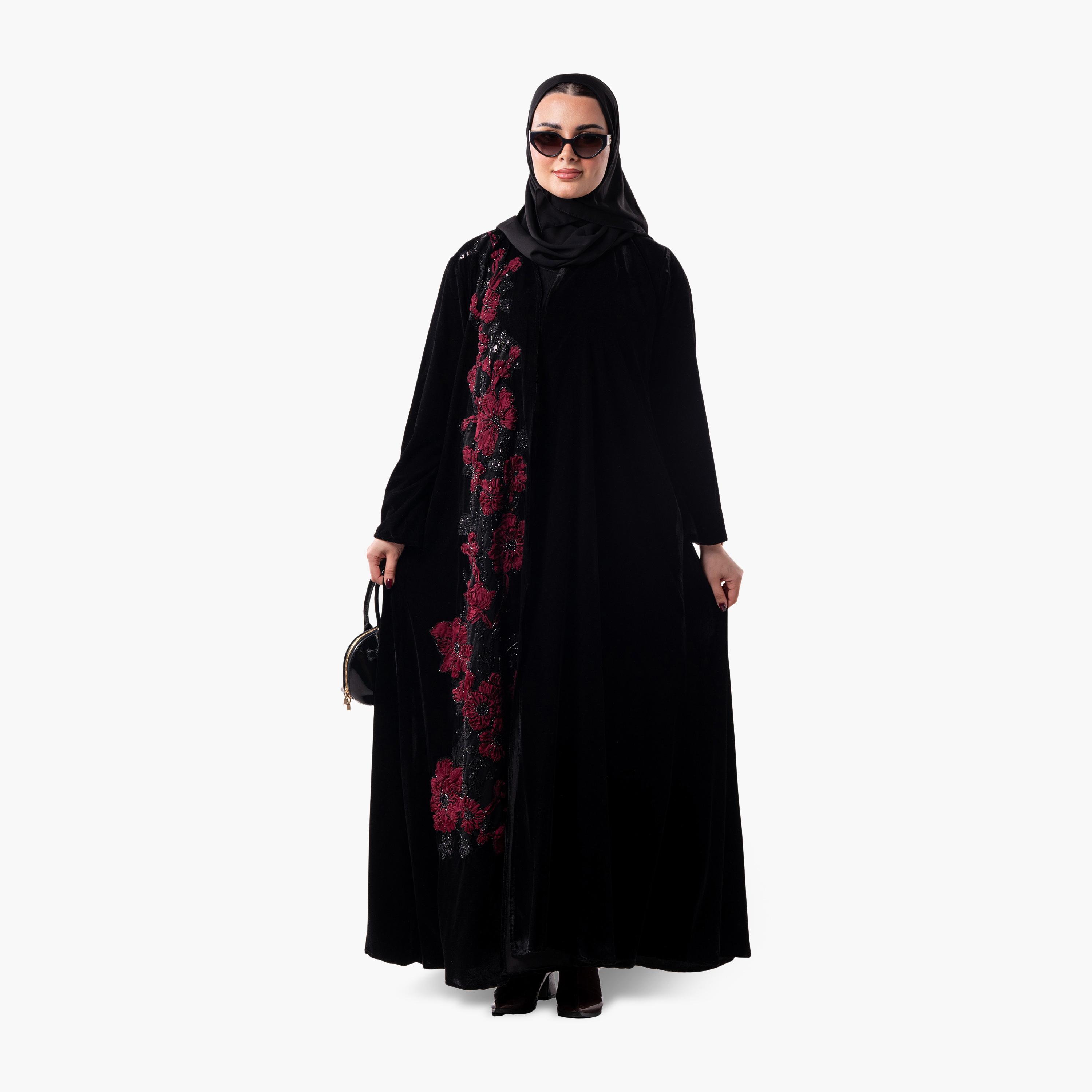 عباية سهرة نسائية مخملية بقصة واسعة مع زينة زهور بارزة (أبليك) مع حجاب من زاهية - أسود-women-arabicclothing-abayas-image-3