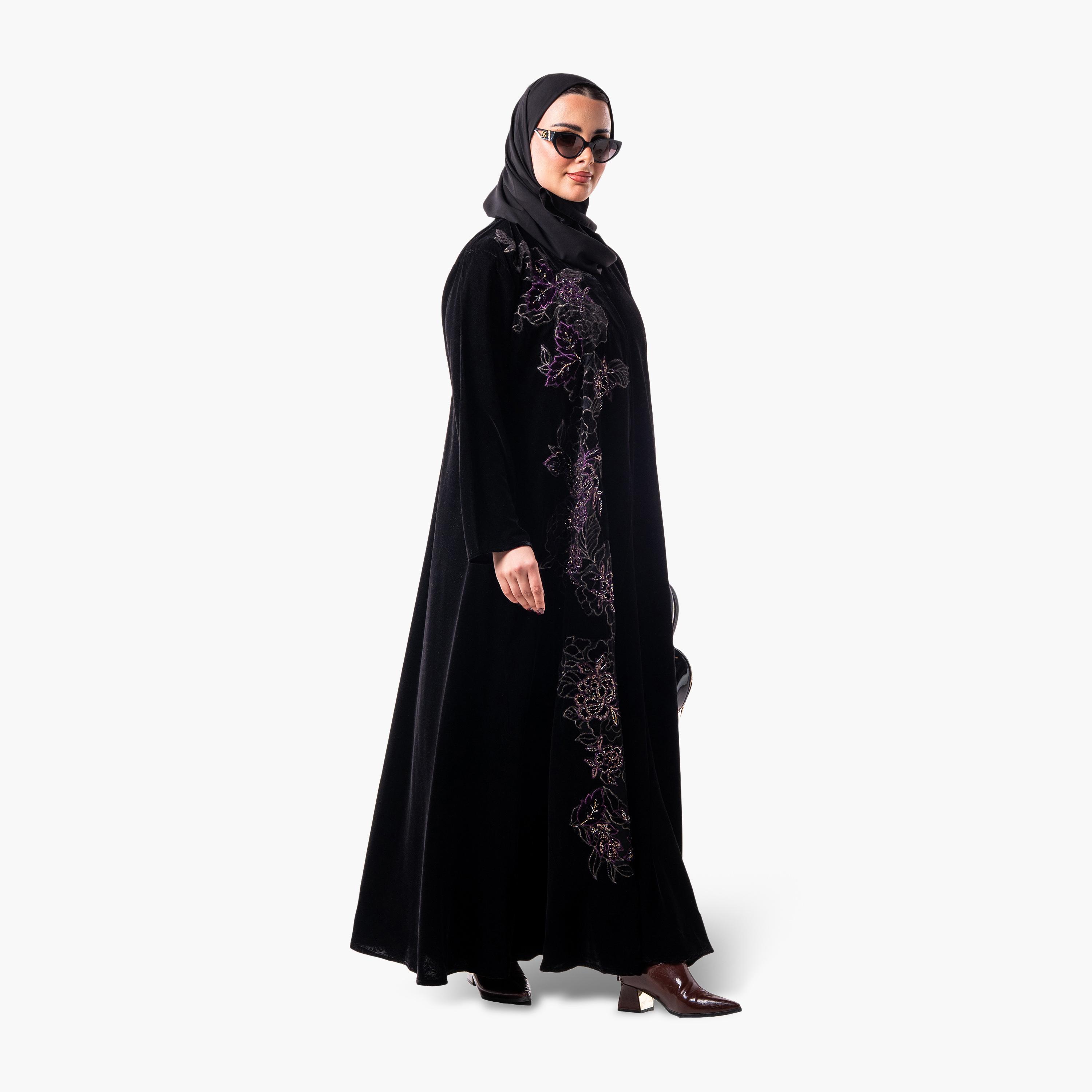 عباية سهرة نسائية مخملية بقصة واسعة ومطرزة بالزهور مع حجاب من زاهية - أسود-women-arabicclothing-abayas-image-3
