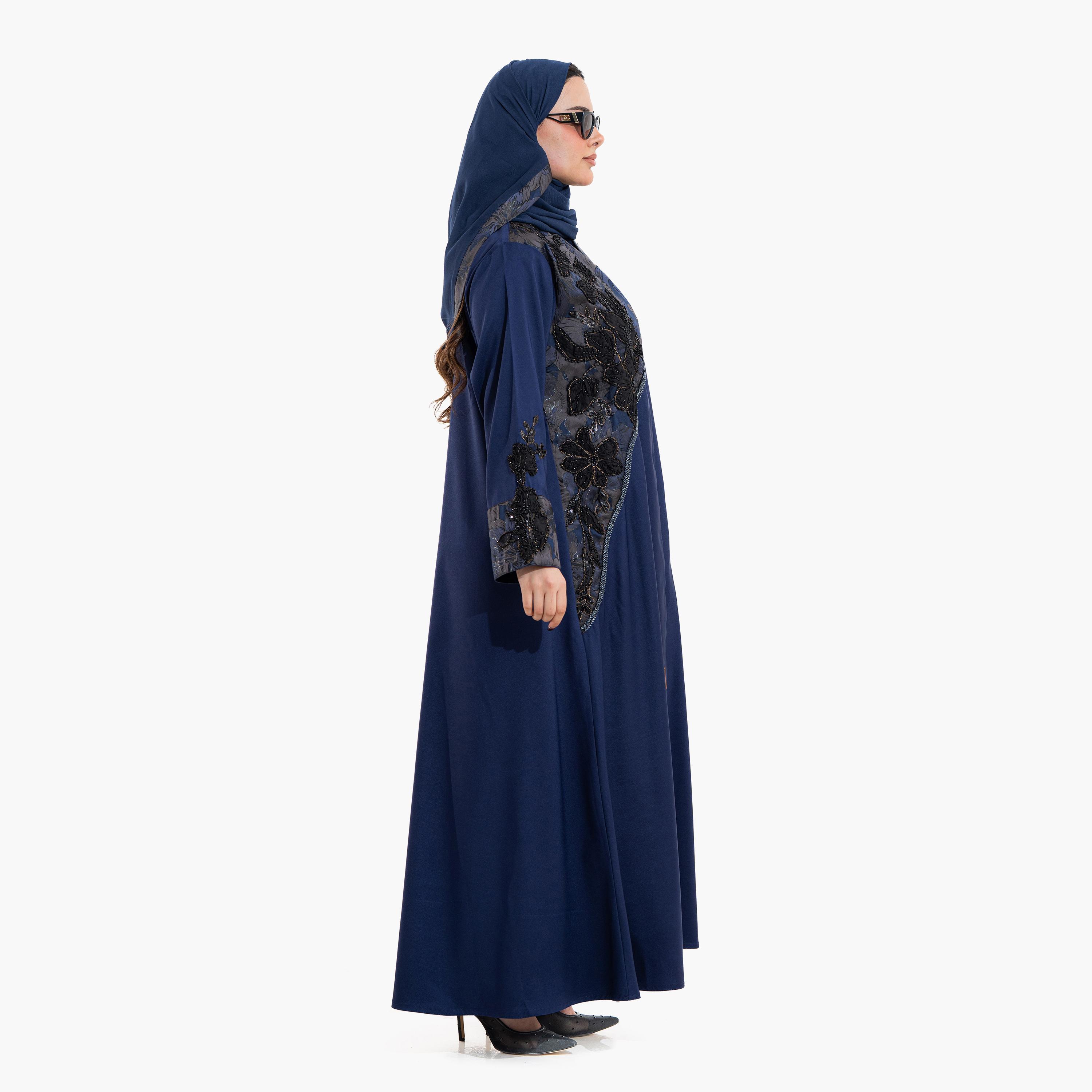 عباية سهرة نسائية بأكمام "كونتراست كف" مزينة بالخرز والتطريز مع حجاب - كحلي من زاهية-women-arabicclothing-abayas-image-3