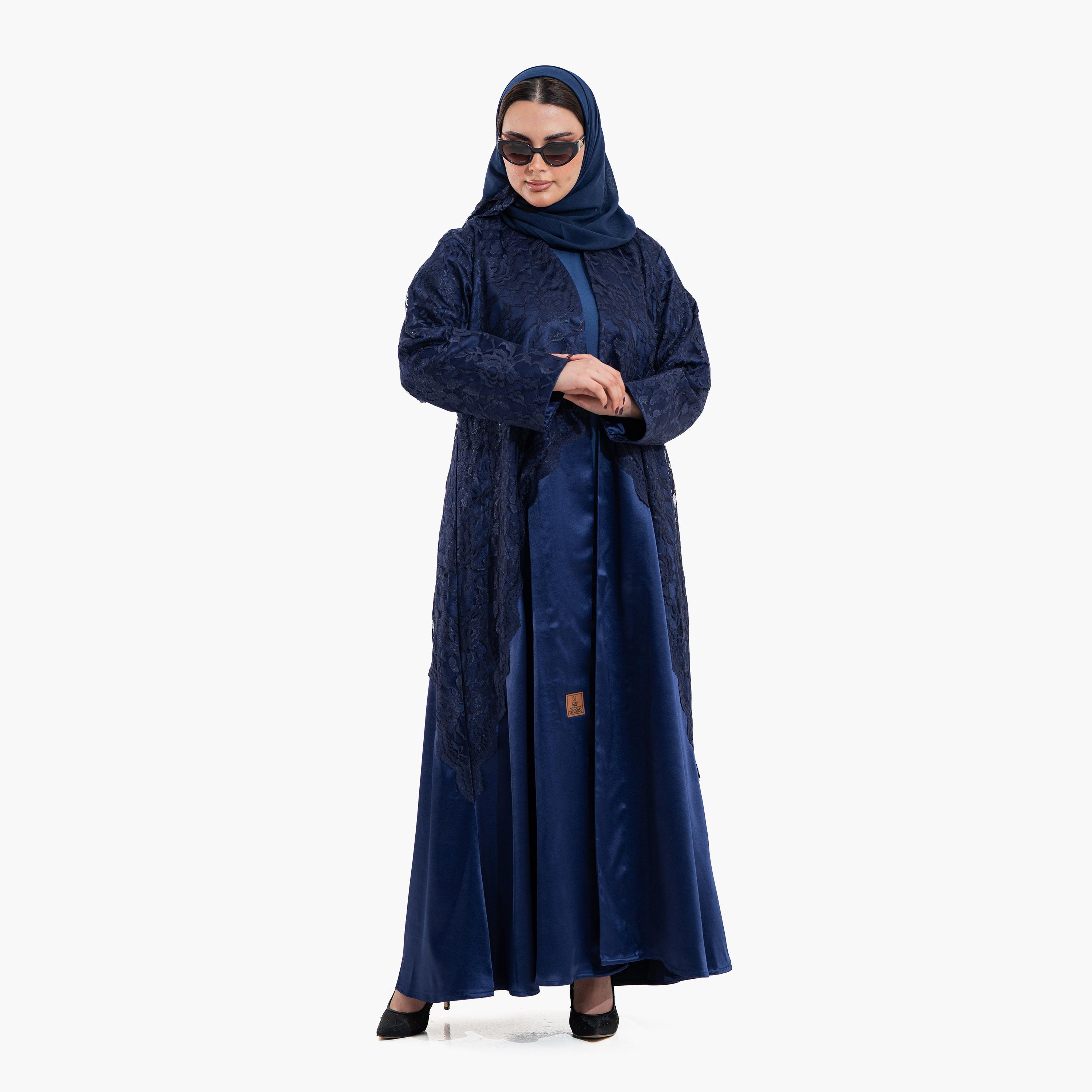عباية سهرة "فليرد" نسائية بقماش "ساتان شين" و"ليس" بنقشة زهور مع حجاب - كحلي من زاهية-women-arabicclothing-abayas-image-2