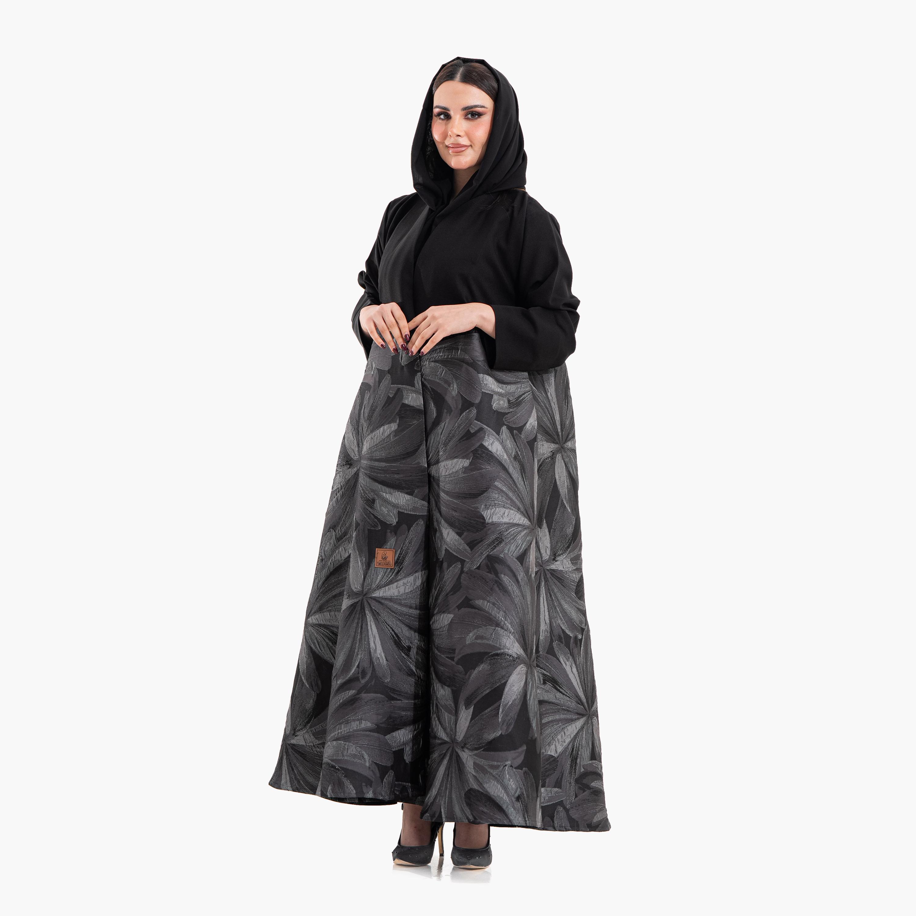 عباية نسائية بنقشة "أبستراكت فلورال" مع حجاب - رمادي وأسود من زاهية-women-arabicclothing-abayas-image-2