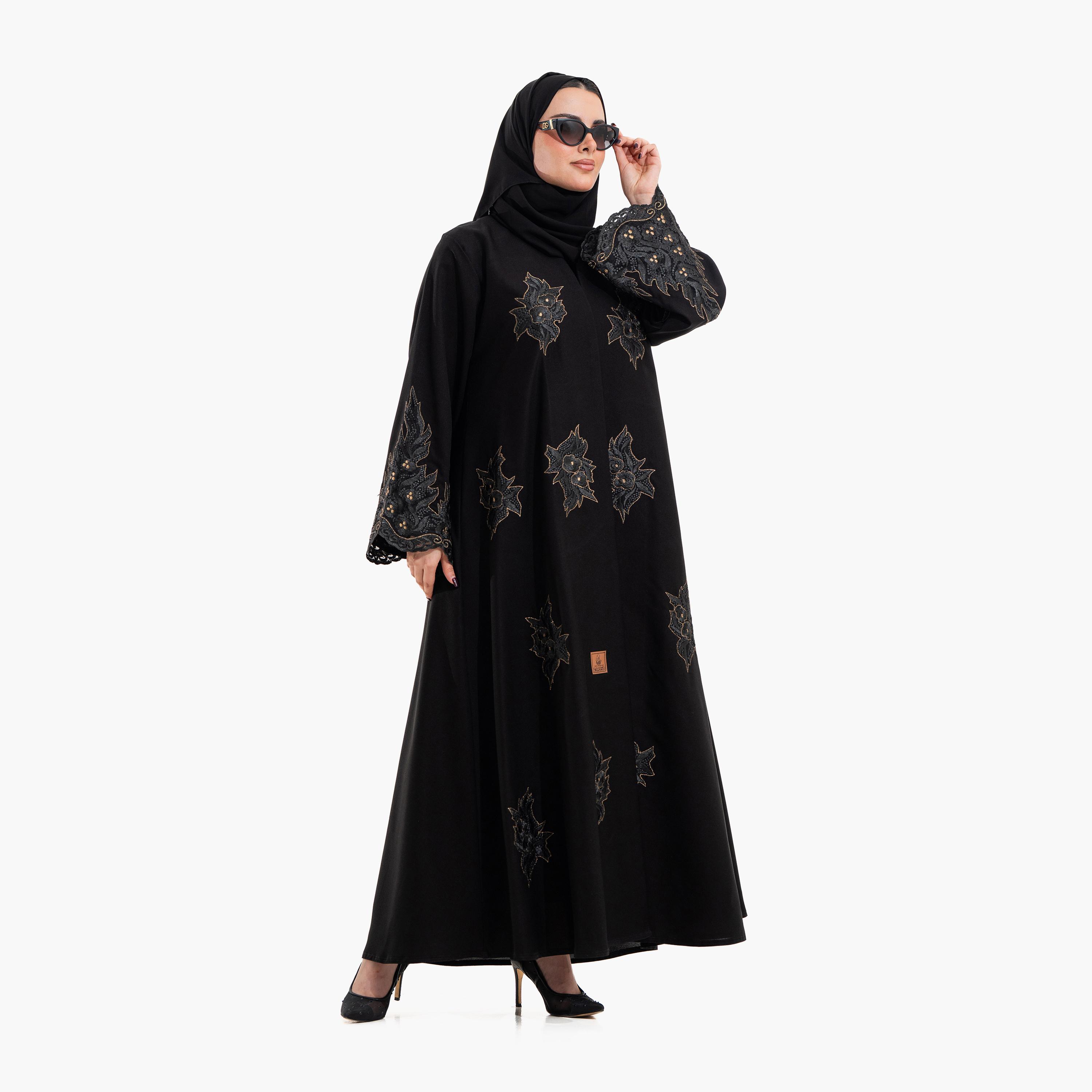 عباية سهرة نسائية بتطريز "أبستراكت فلورال" مع حجاب - أسود من زاهية-women-arabicclothing-abayas-image-3