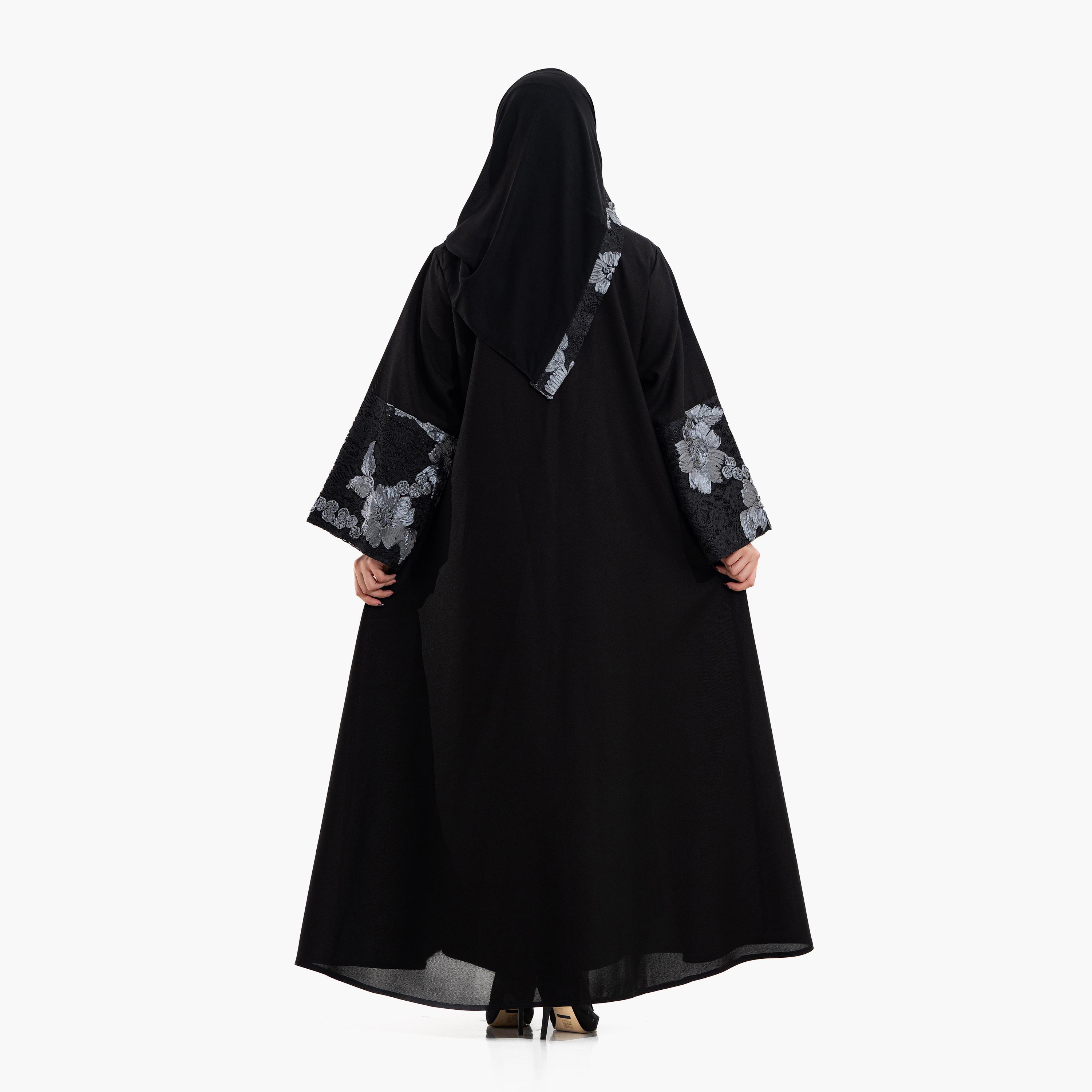 عباية سهرة نسائية بأكمام "وايد" وتفاصيل "فلورال ليس" مع حجاب - أسود من زاهية-women-arabicclothing-abayas-image-5