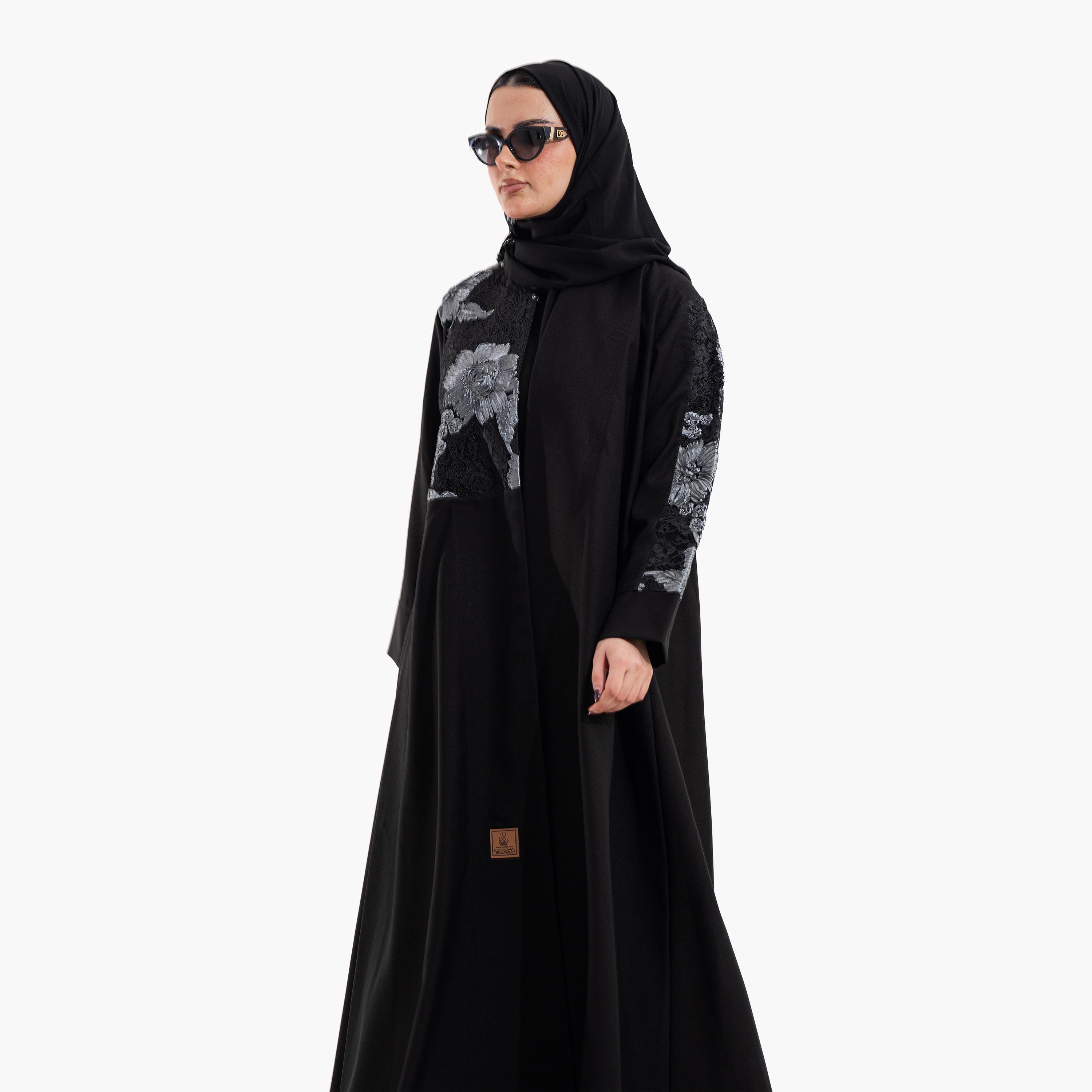 عباية سهرة نسائية بتفاصيل "فلورال ليس" مع حجاب - أسود من زاهية-women-arabicclothing-abayas-image-2