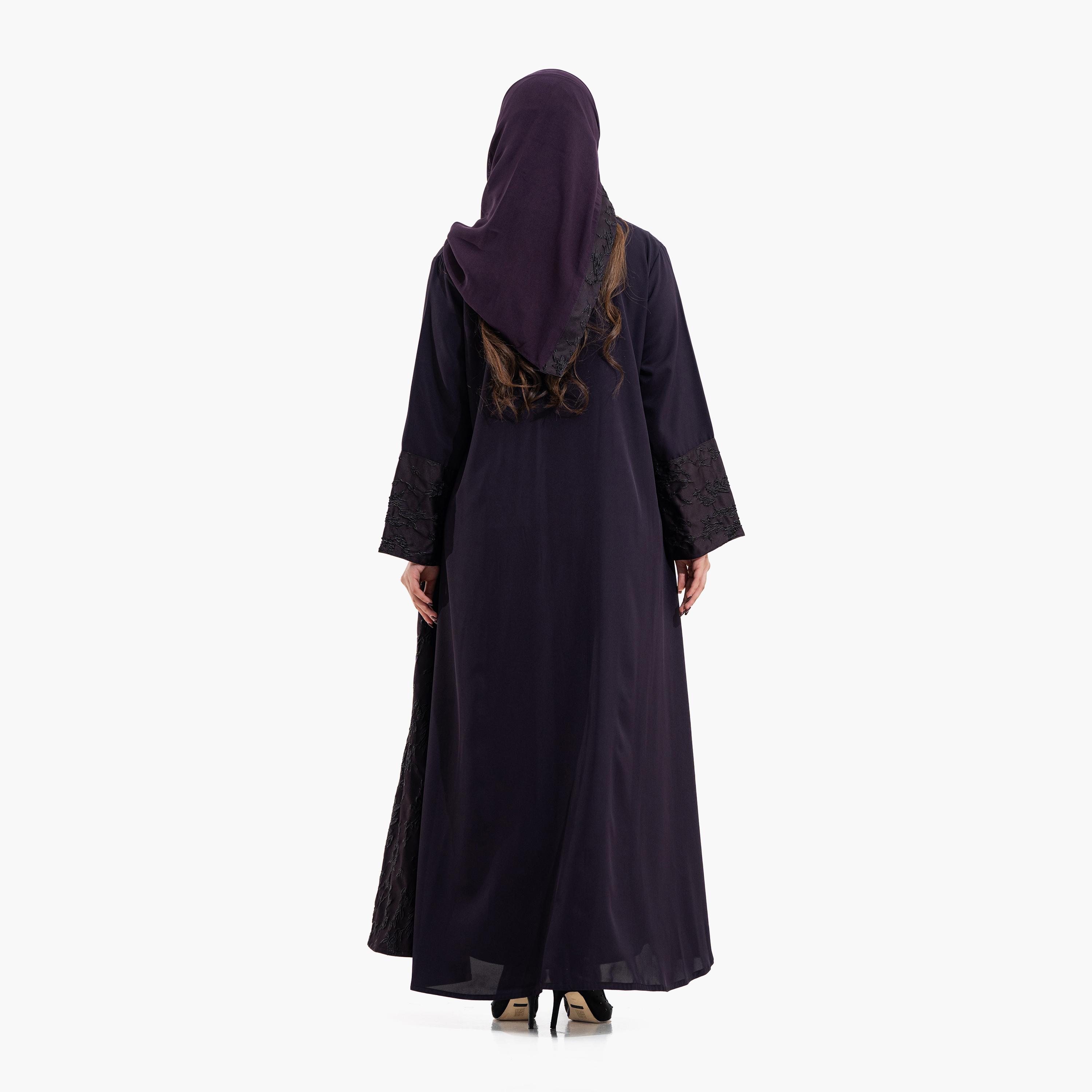 عباية سهرة نسائية بياقة "لابل" وأكمام "وايد كف" مطرزة مع حجاب - أرجواني داكن من زاهية-women-arabicclothing-abayas-image-6