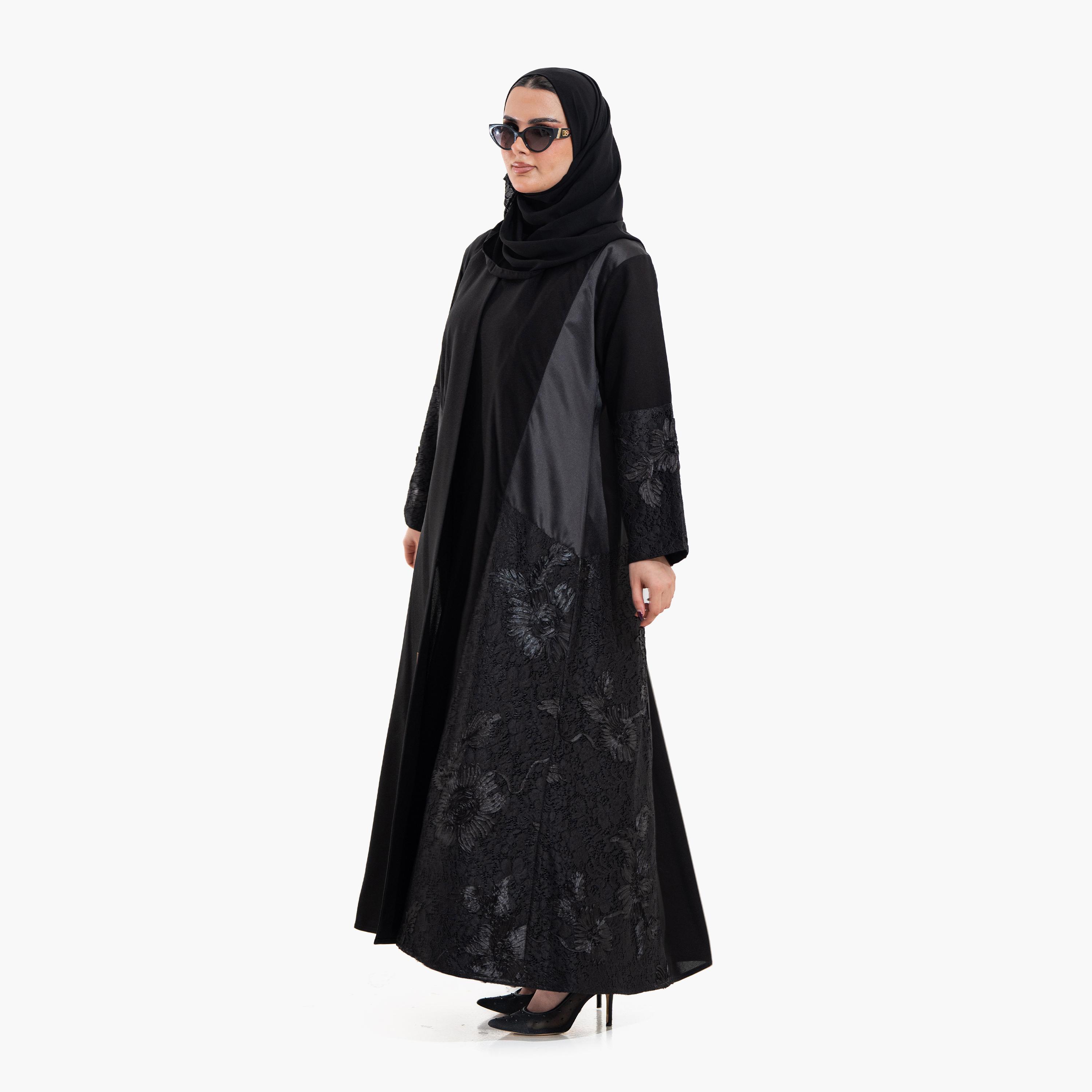 عباية سهرة نسائية بتطريز وقماش "فلورال ليس" مع حجاب - أسود من زاهية-women-arabicclothing-abayas-image-3