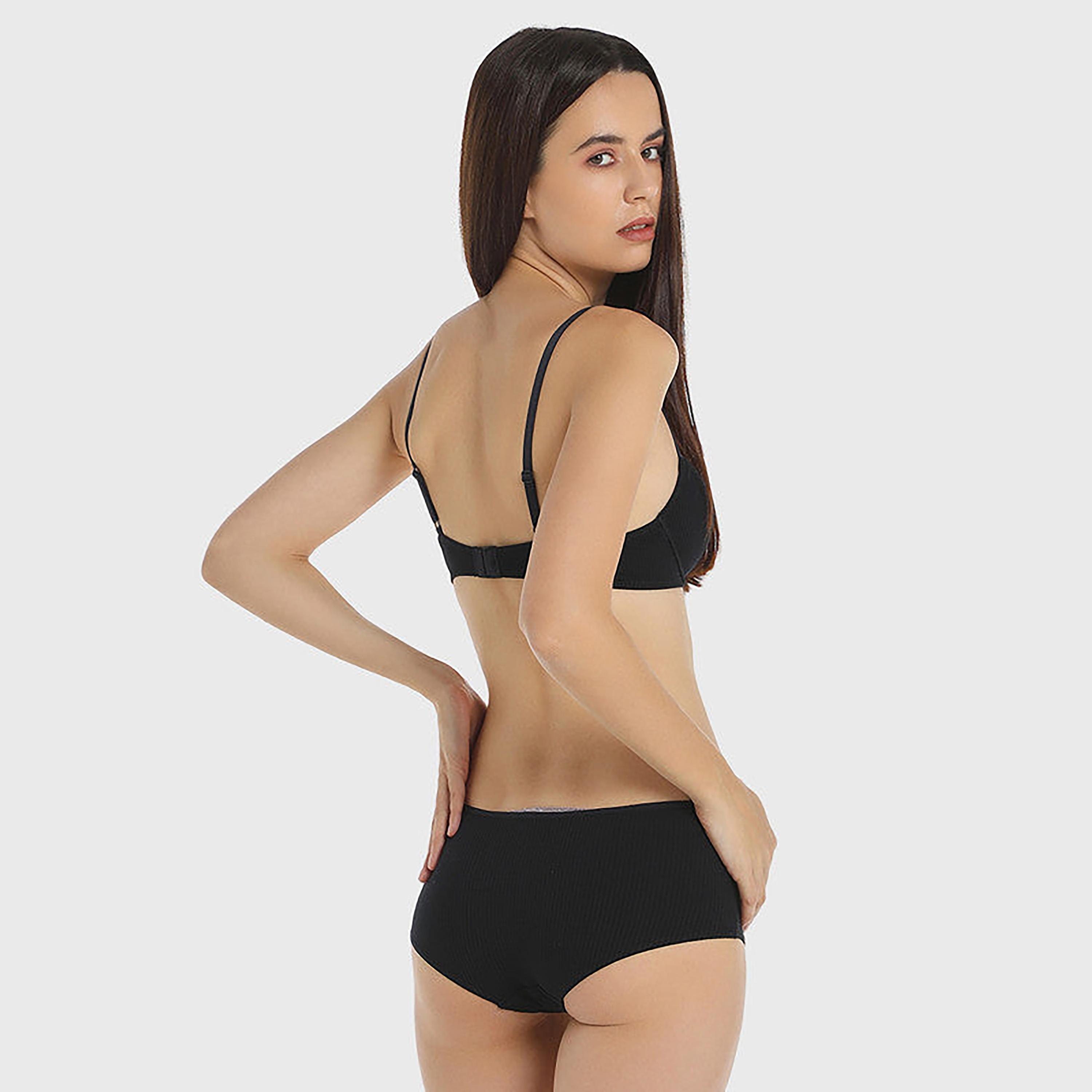 تغطية كاملة لمجلة لا سينزا: سراويل داخلية قصيرة للنساء السود الأنيقة-women-clothing-lingerie-panties-image-3