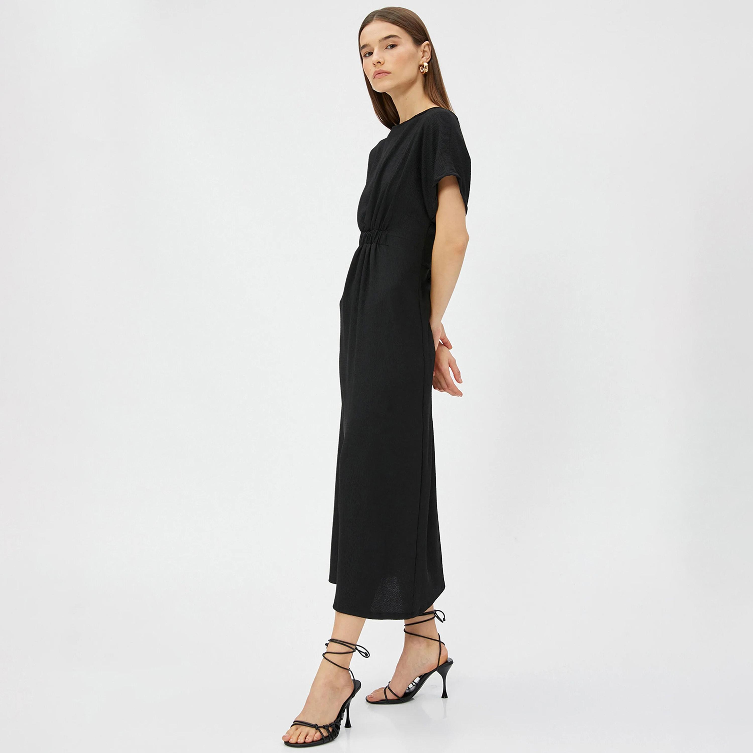 فستان نسائي متوسط الطول أسود سادة برقبة قارب من كوتون-women-clothing-dresses-image-2