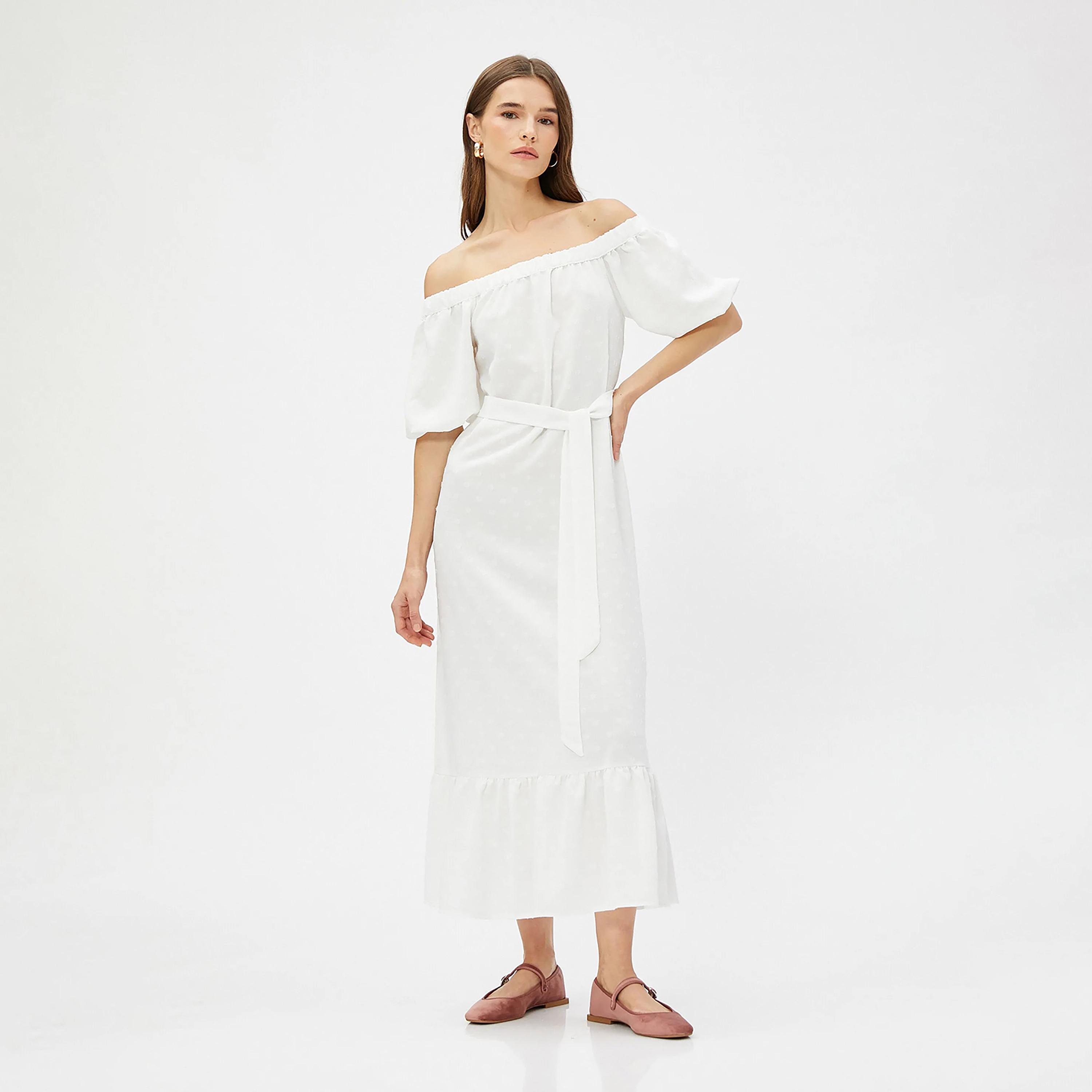 فستان نسائي متوسط الطول بأكمام منتفخة ومنقوش بنقاط دوبي بيضاء من كوتون-women-clothing-dresses-image-1