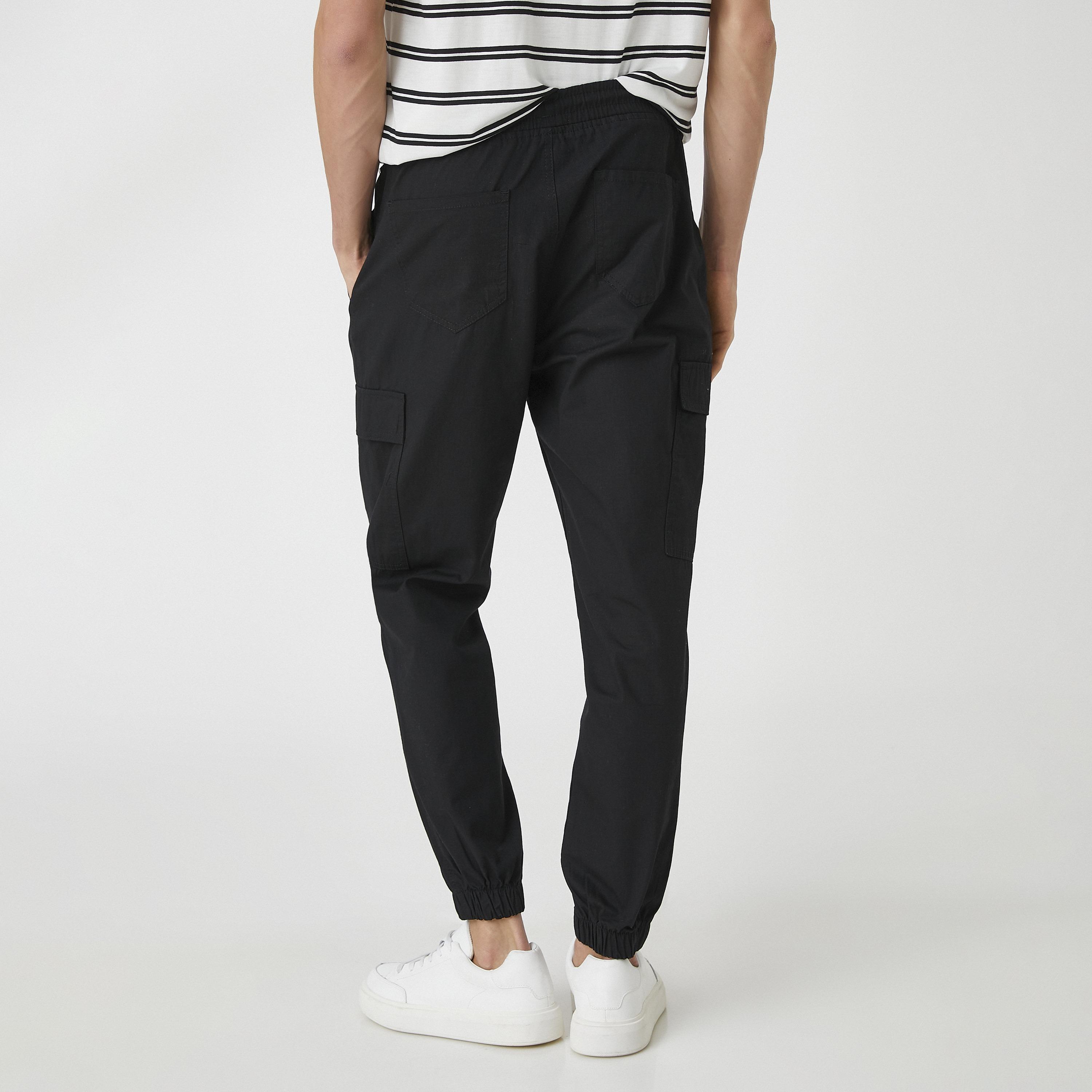 KOTON Relaxed Fit Mid-Rise Drawstring Waist Men's Cargo Trousers-men-clothing-bottoms-trousersandchinos-trousers-image-3