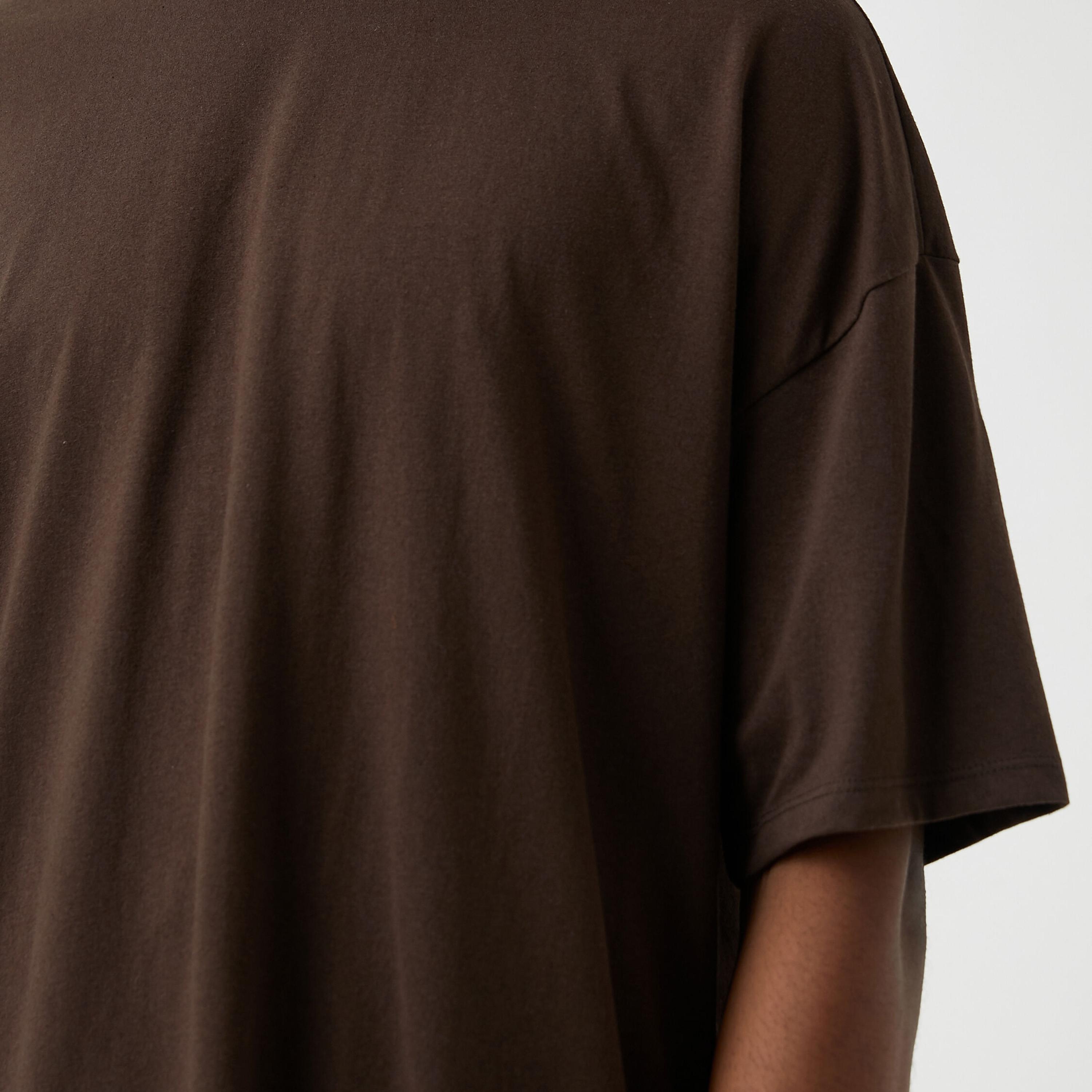 تيشيرت رجالي سادة بقصة رقبة مستديرة وأكتاف منسدلة من كوتون-men-clothing-tshirtsandpolos-tshirts-image-5