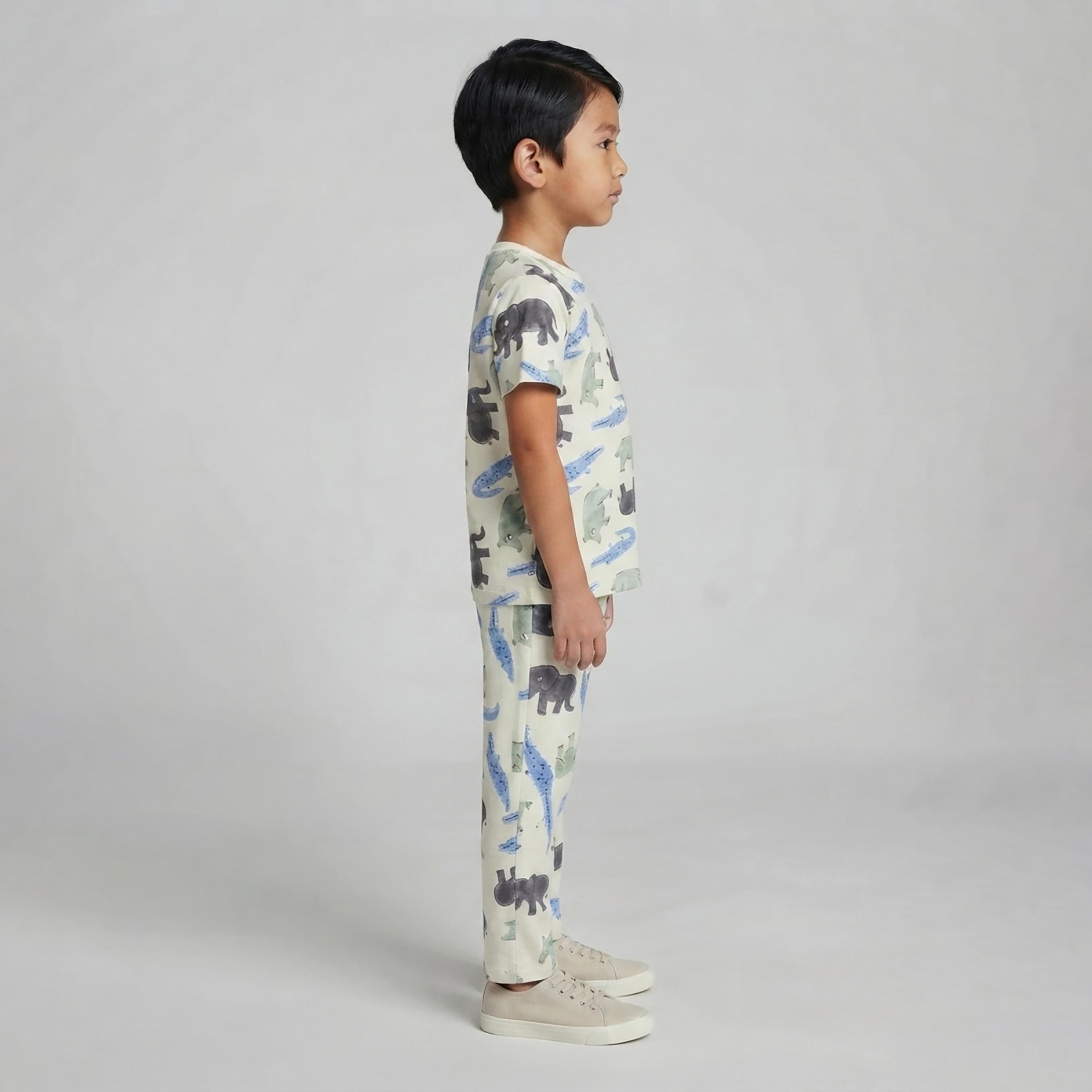 طقم تيشرت بأكمام قصيرة وبنطال بيجامة بطبعة حيوانات السفاري من بيبي كلو-boys-clothing-setsandcoords-image-3