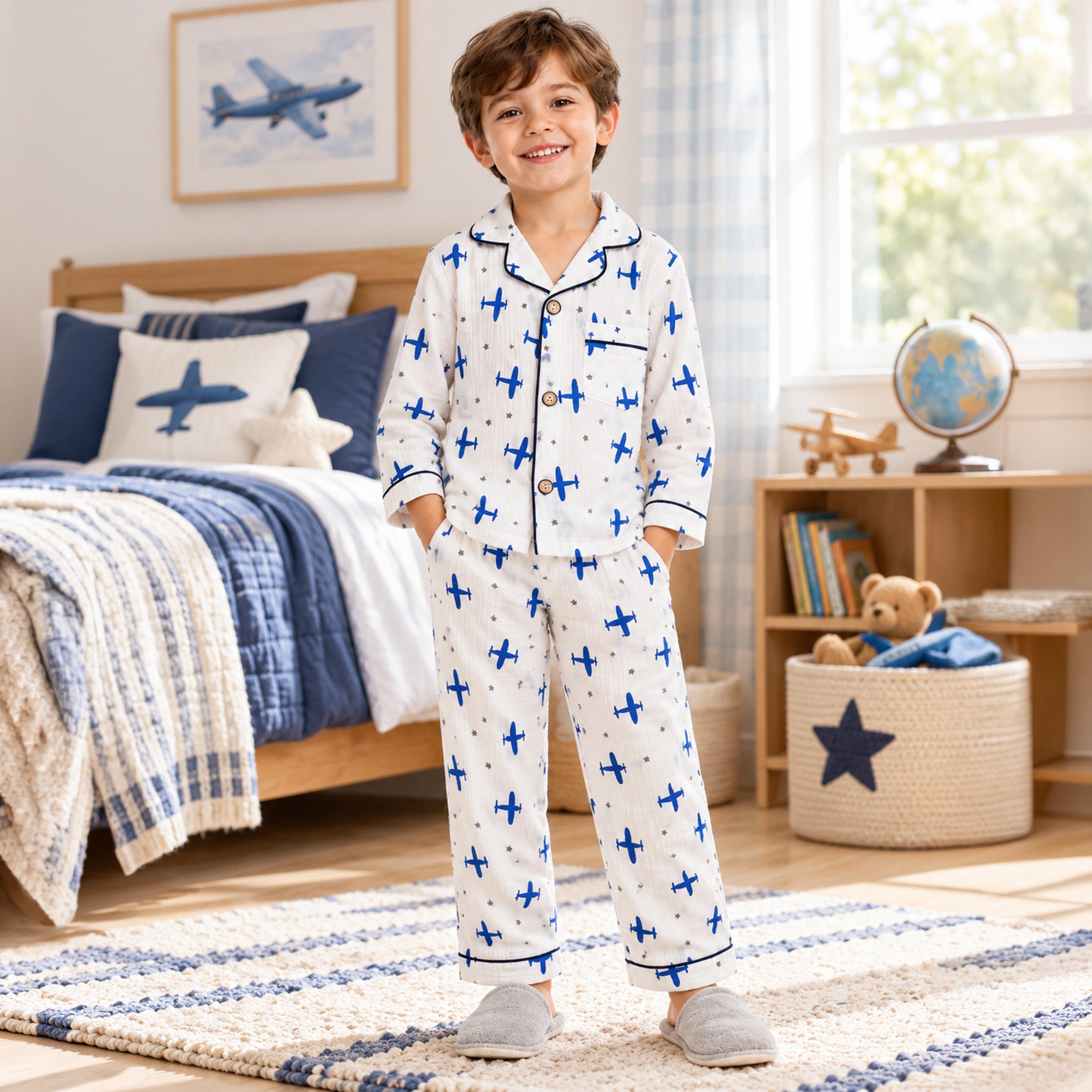 طقم ملابس نوم بأكمام طويلة قماش موسلين بطبعة جرافيك من بيبي كلو-boys-clothing-setsandcoords-image-4