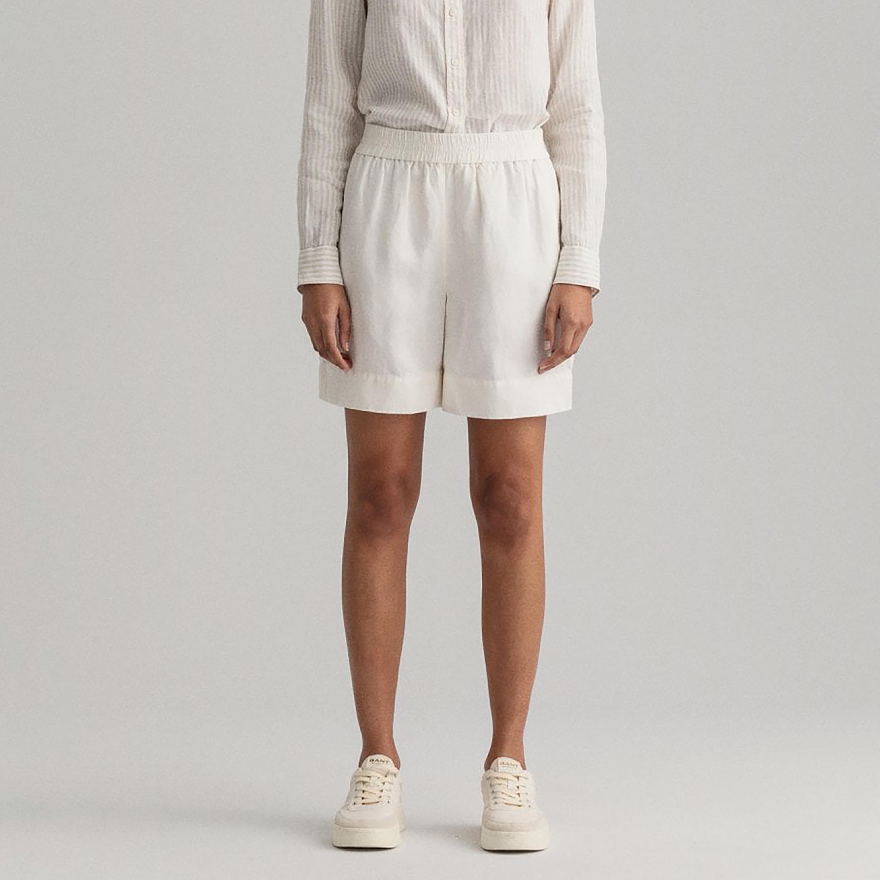 Gant Plain Mid-Rise Elasticated Waist Shorts-women-clothing-bottoms-shorts-image-1