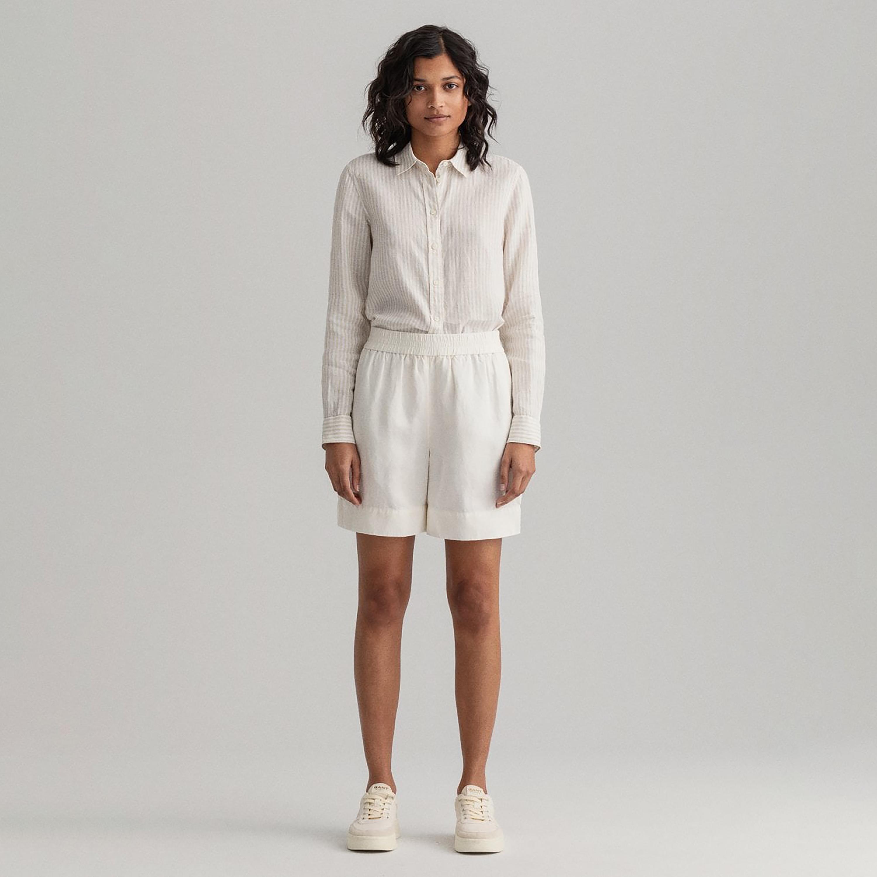 Gant Plain Mid-Rise Elasticated Waist Shorts-women-clothing-bottoms-shorts-image-2