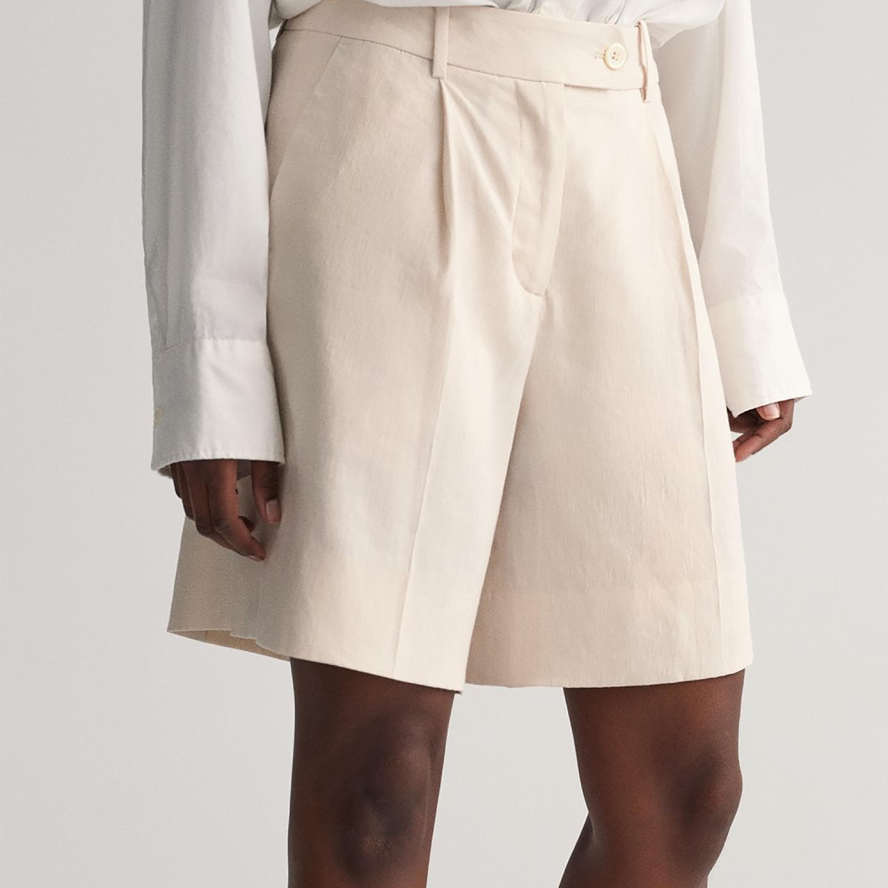 شورت من جانت سادة بأزرار متوسطة الارتفاع-women-clothing-bottoms-shorts-image-3