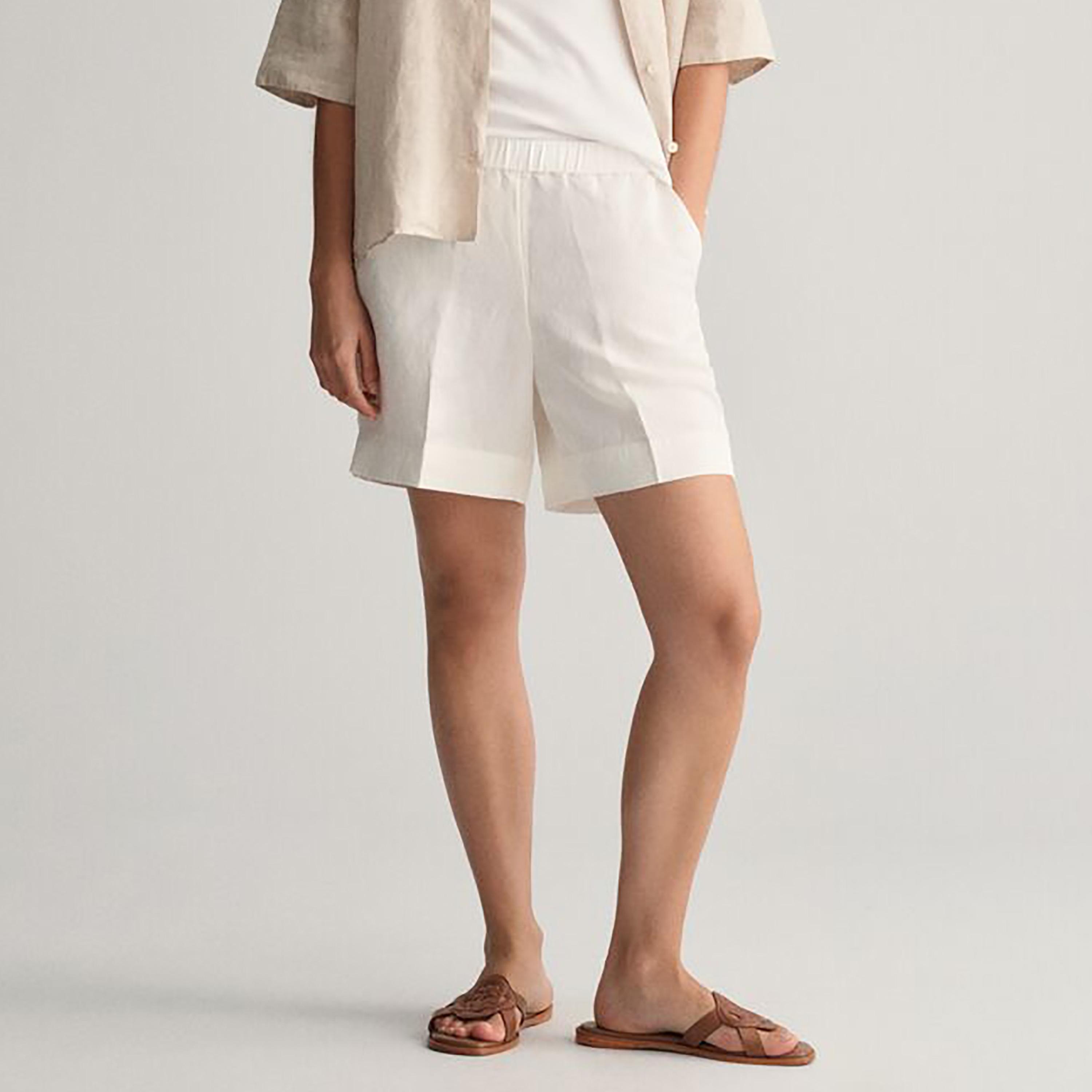 Gant Plain Mid-Rise Slanted Pocket Elasticated Waistband Shorts-women-clothing-bottoms-shorts-image-1