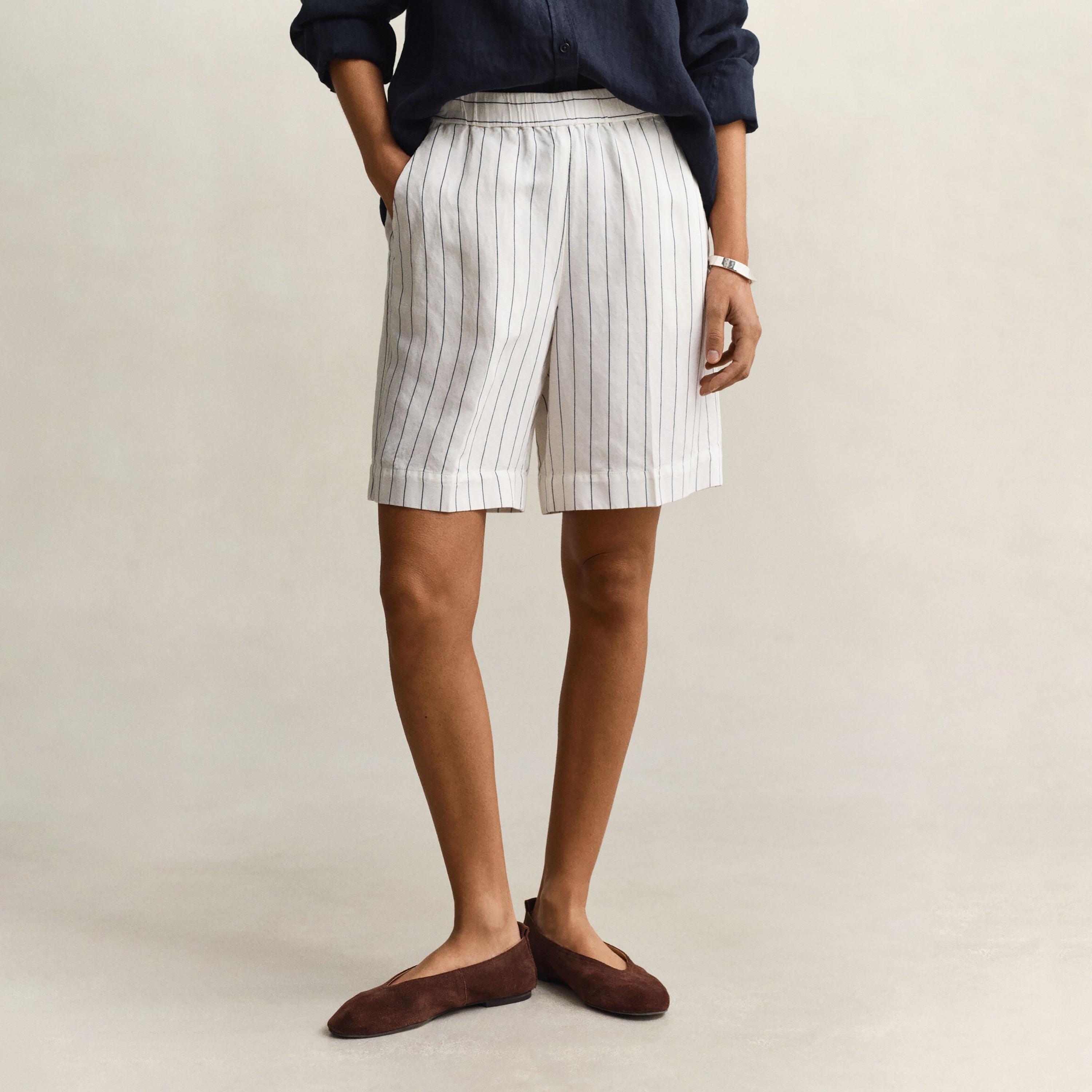 Gant Striped Mid Rise Elasticated Waist Women's Shorts-women-clothing-bottoms-shorts-image-1