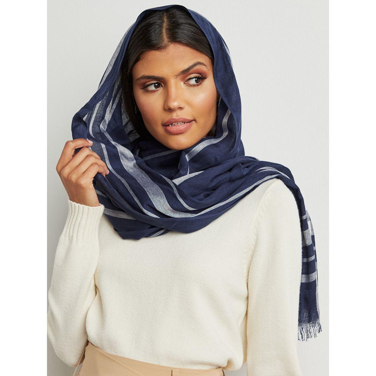 من ستايلي-women-winterwear-scarves-image-3