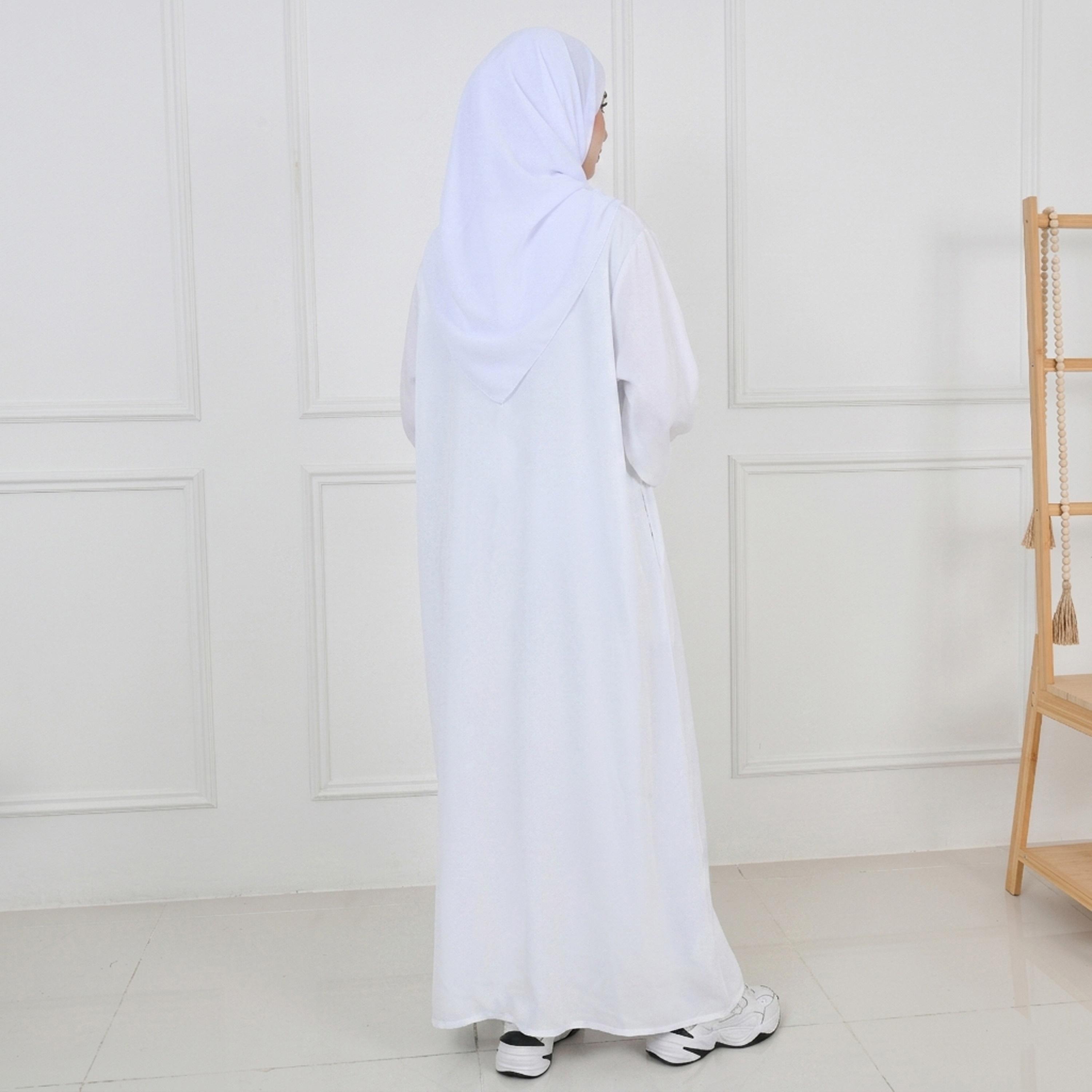 Hawraa White Balloon Sleeves Linen Women's Quarter-Flared Cut Hajj and Umrah Abaya with Hijab-women-arabicclothing-prayerclothing-image-11