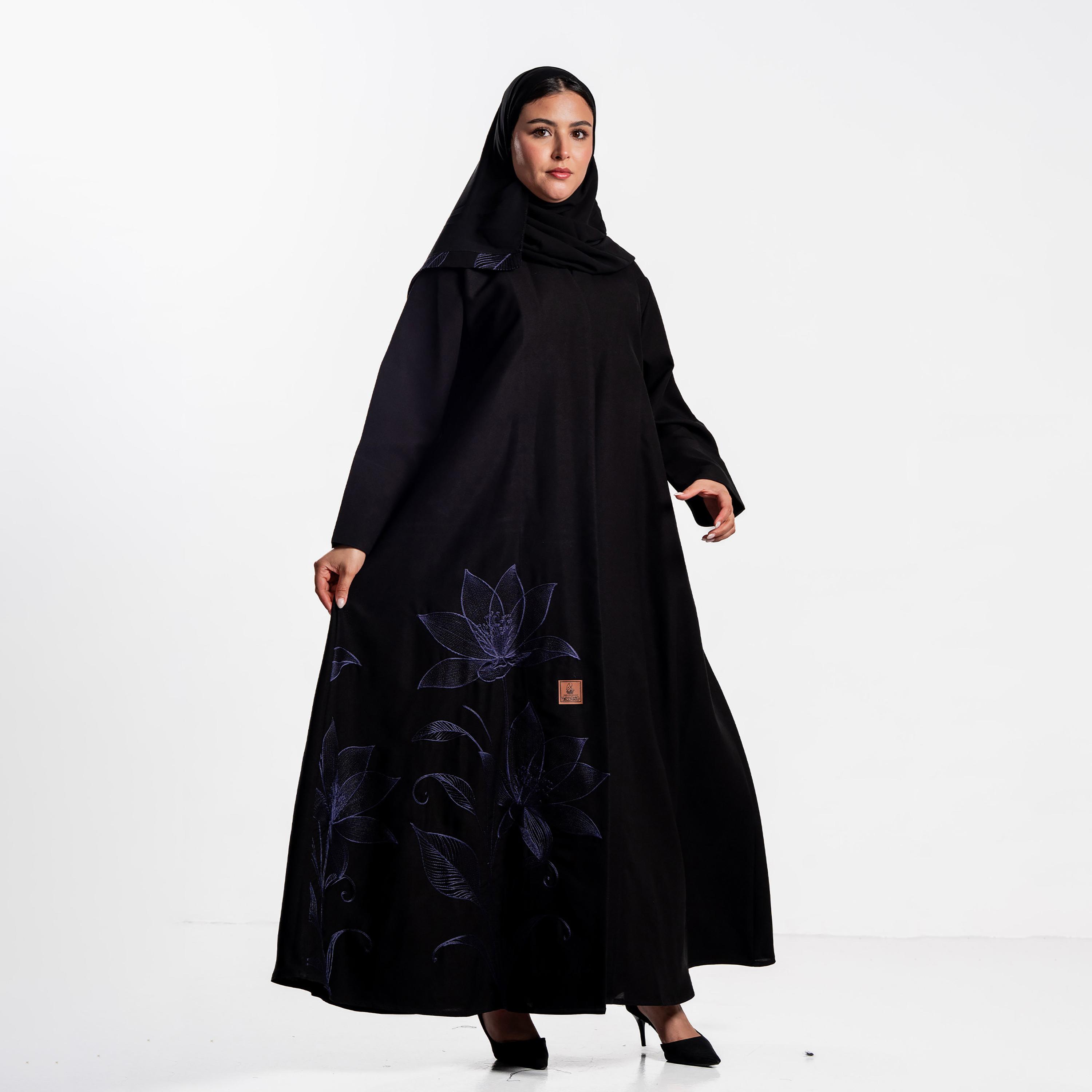 عباءة مطرزة بالزهور مع حجاب للنساء من زاهية-women-arabicclothing-abayas-image-3