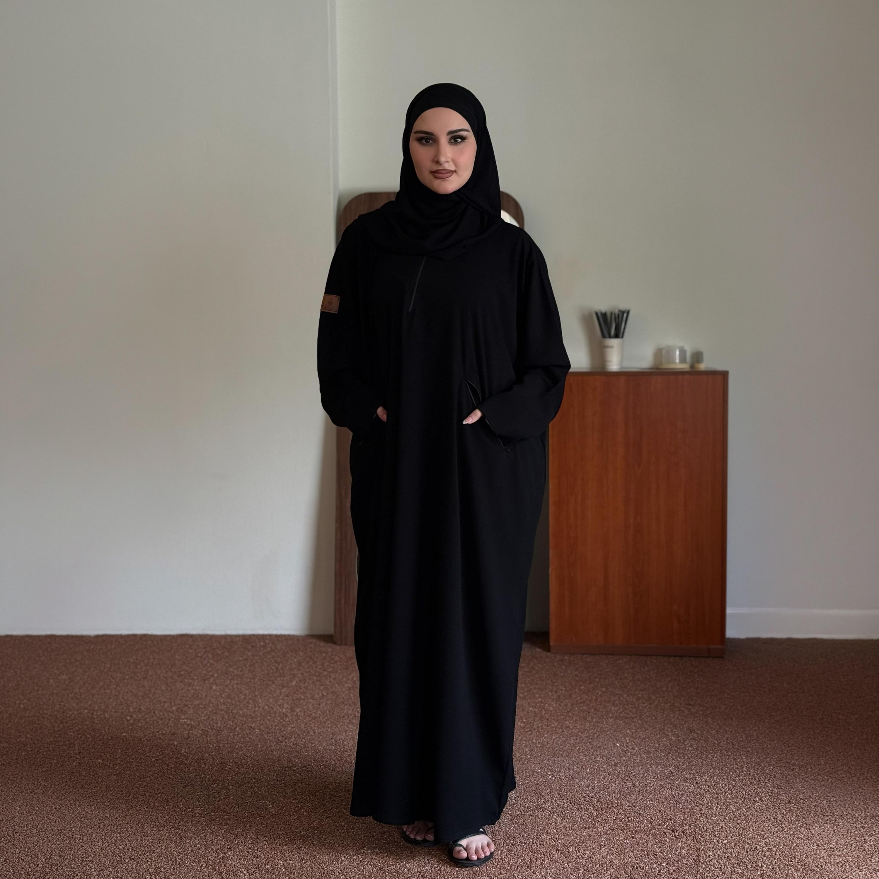 عباية زاهيه سوداء بأكمام عريضة مع حجاب-women-arabicclothing-prayerclothing-image-3