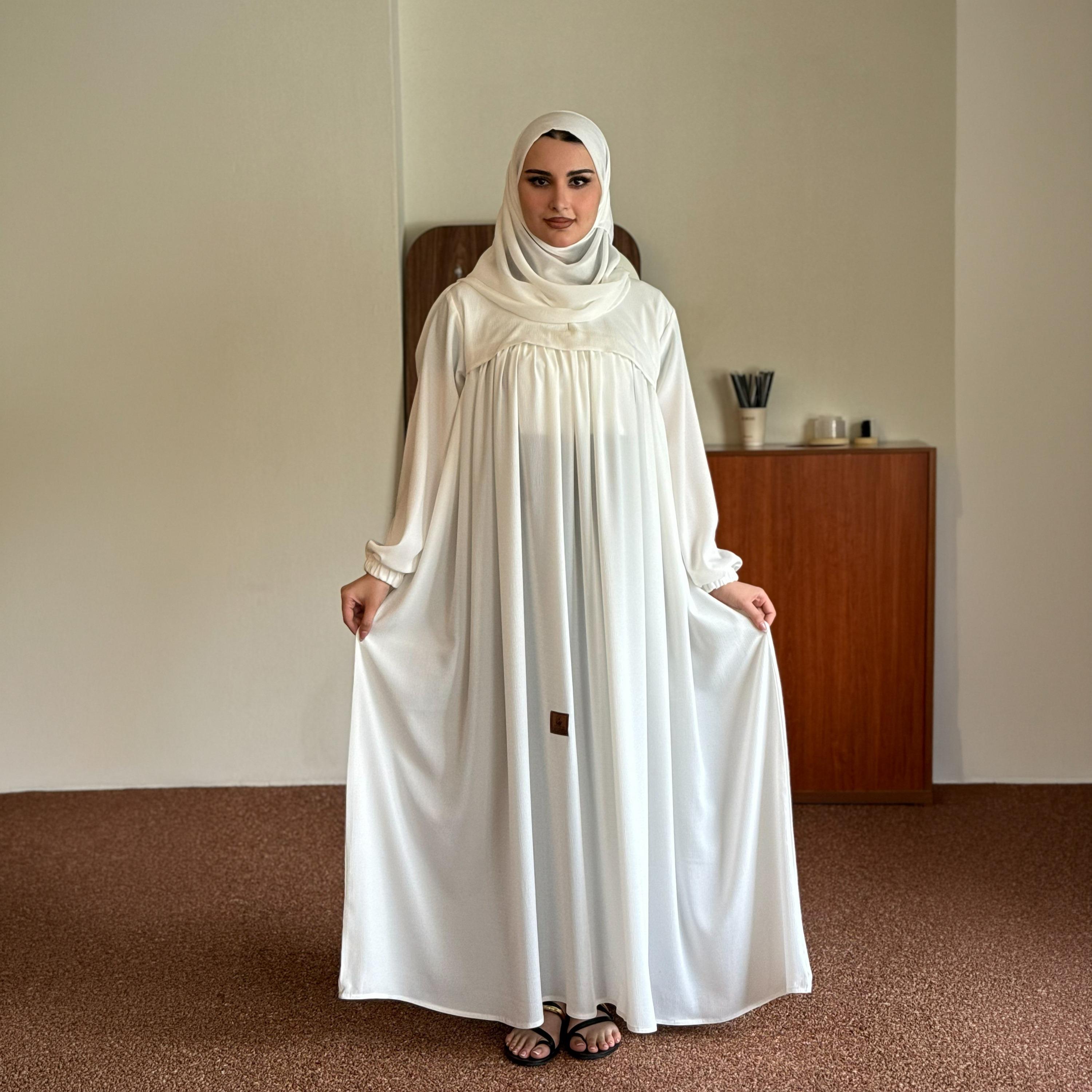 عباية زاهيه بيضاء بأكمام مطاطية مكشكشة مع حجاب-women-arabicclothing-prayerclothing-image-1