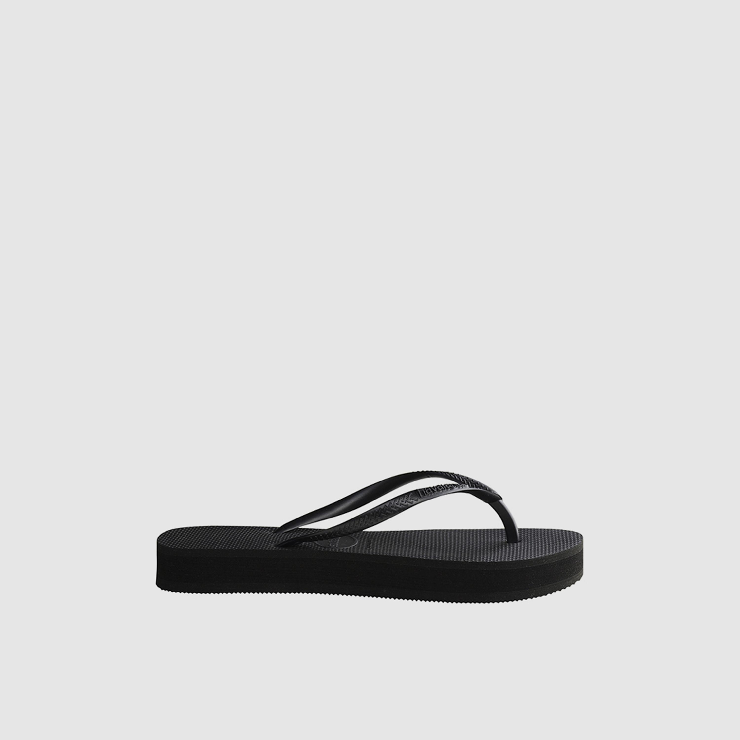 هافاياناس - شبشب نسائي مسطح سهل الارتداء | 4144537-0090-women-shoes-flipflopsandslides-image-2